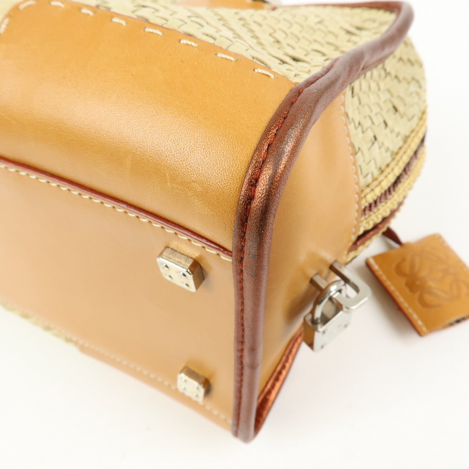 LOEWE Anagram Amazona 28 Raffia Leather Hand Bag Beige Camel