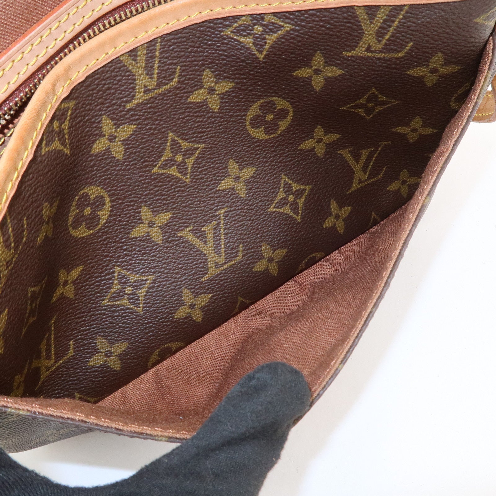 Louis Vuitton Monogram Gibeciere PM Shoulder Bag Brown M42248