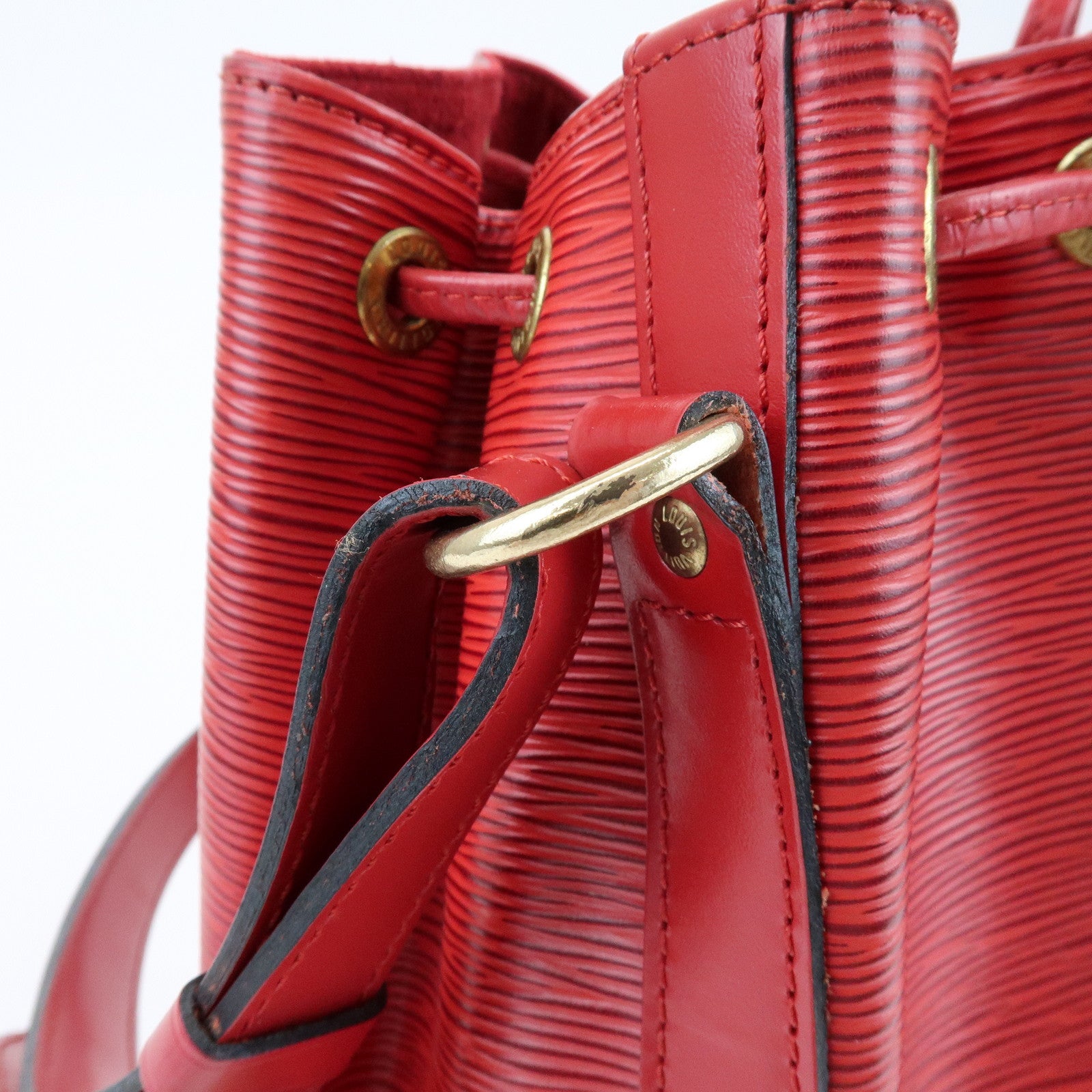 Louis Vuitton Epi Leather Noe Shoulder Bag Castilian Red M59007