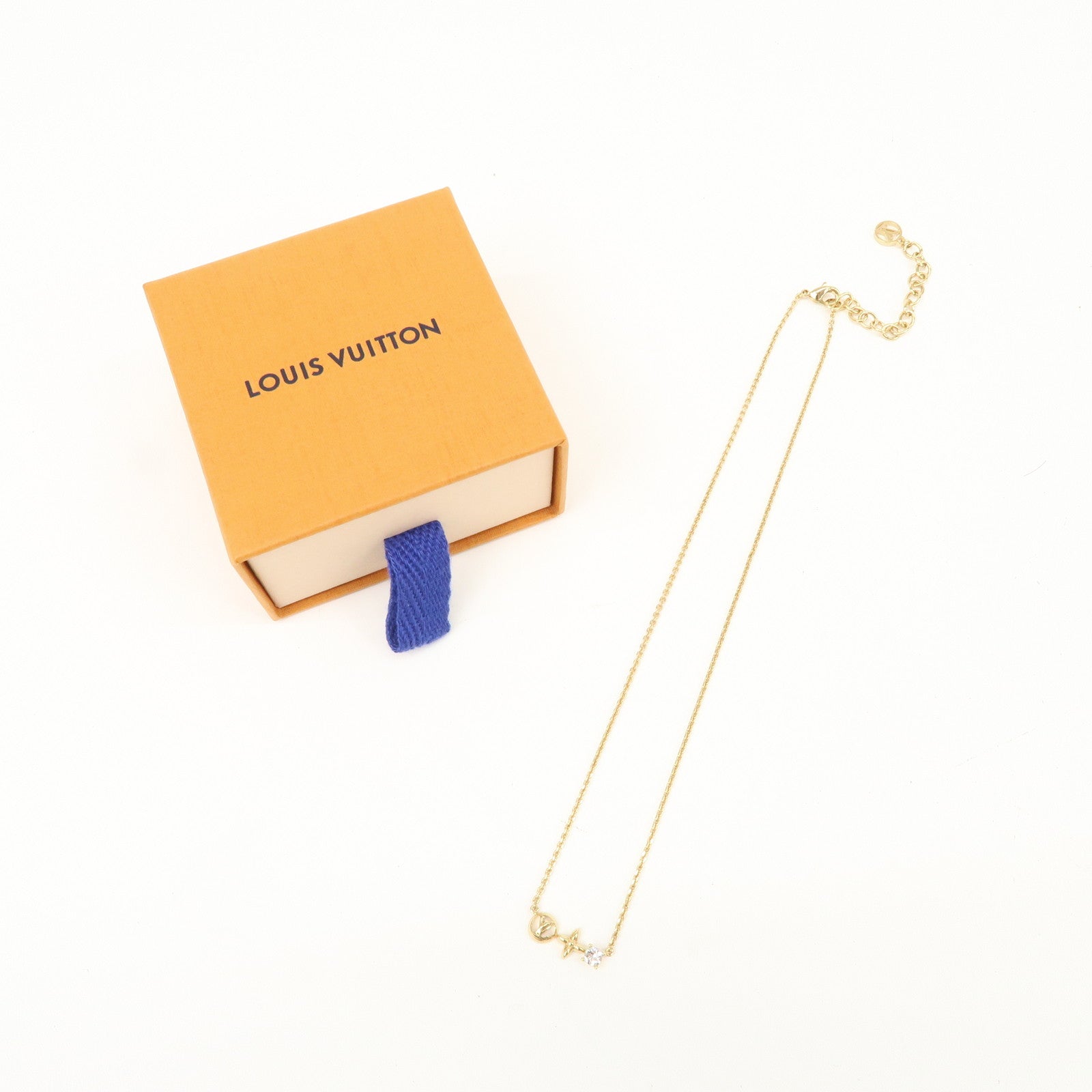Louis Vuitton Petit Louis Metal Necklace LV Charm Gold M00368