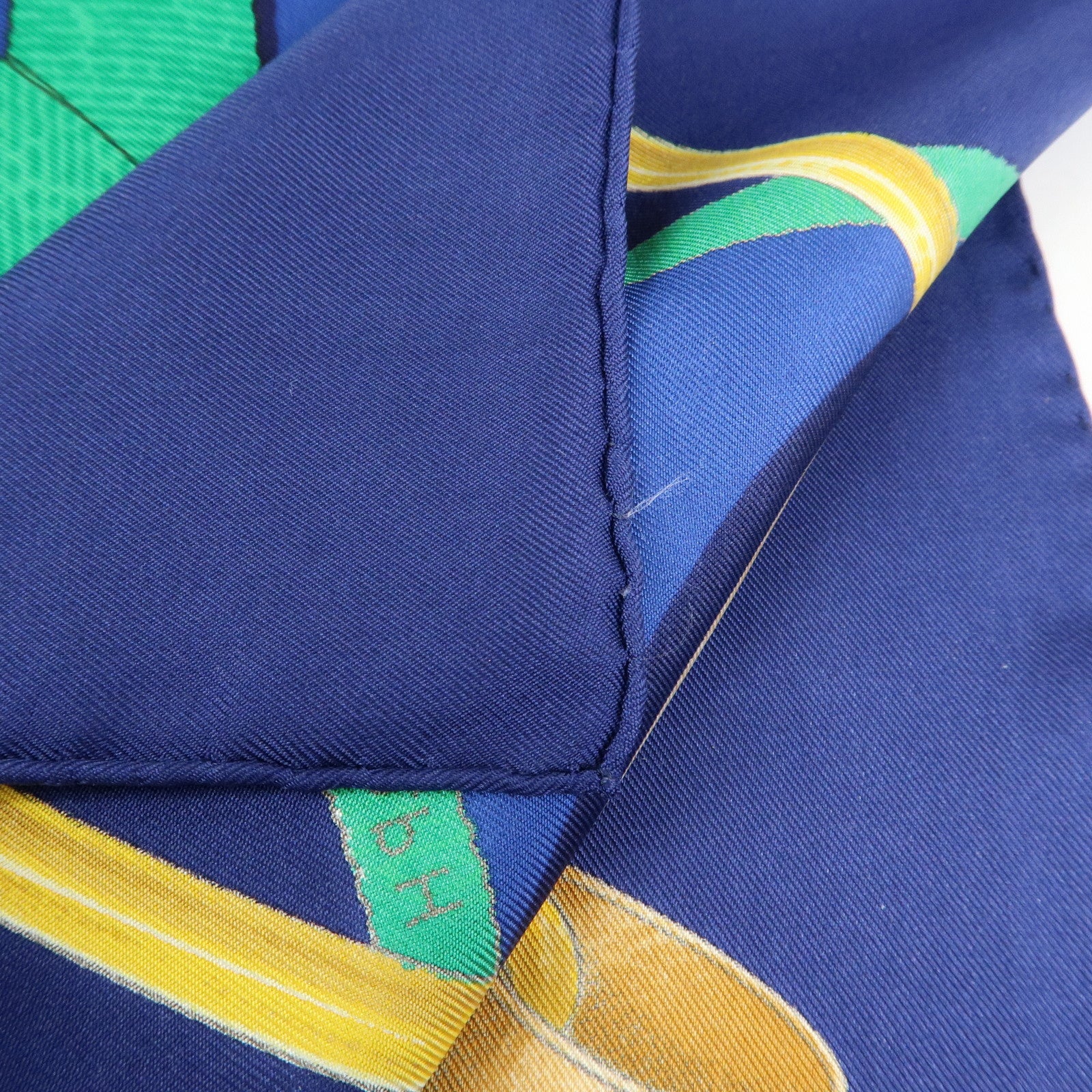HERMES Carre 90 Silk 100% Scarf Grand Manege Navy Gold
