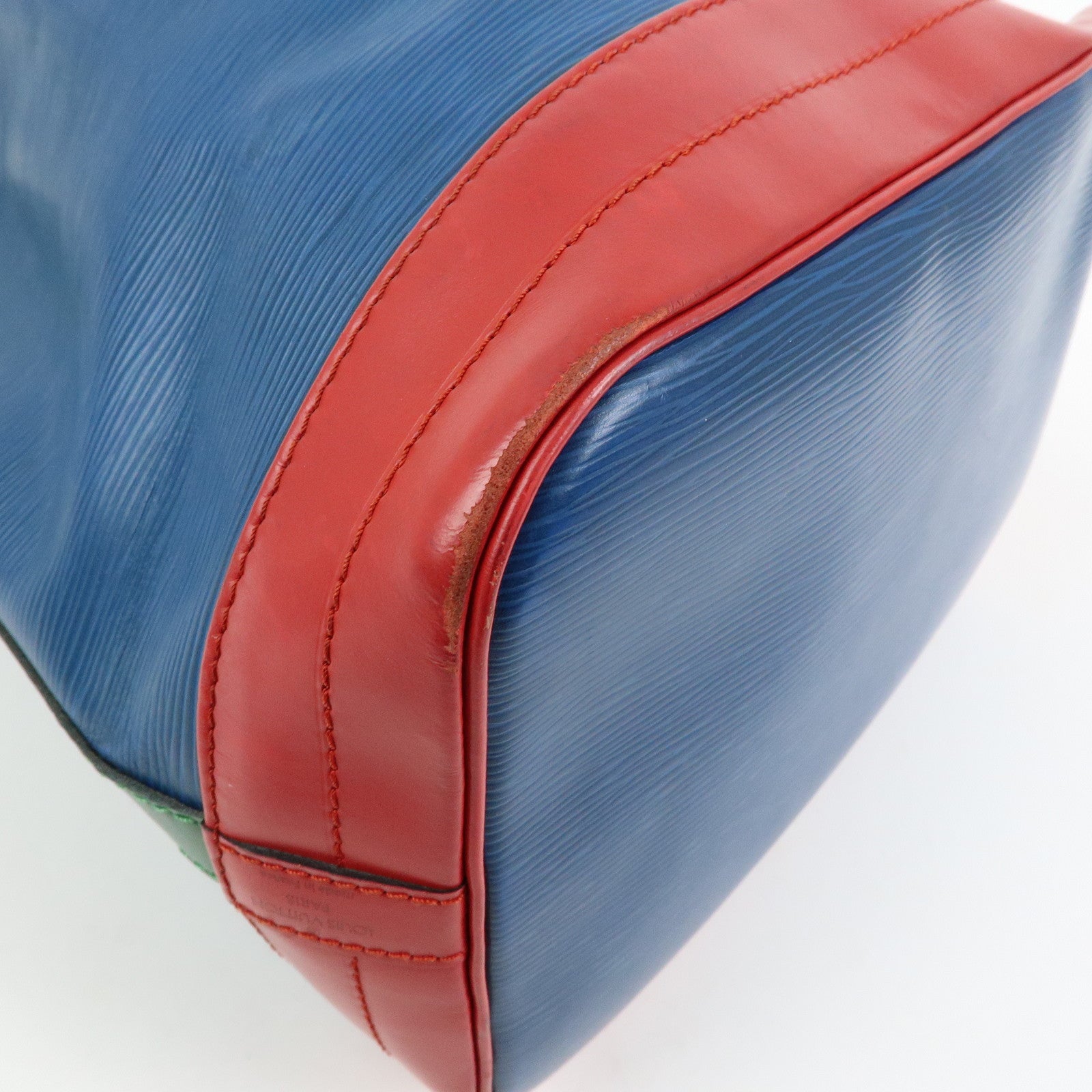 Louis Vuitton Epi Noe Tricolor Shoulder Bag Blue Green Red M44082