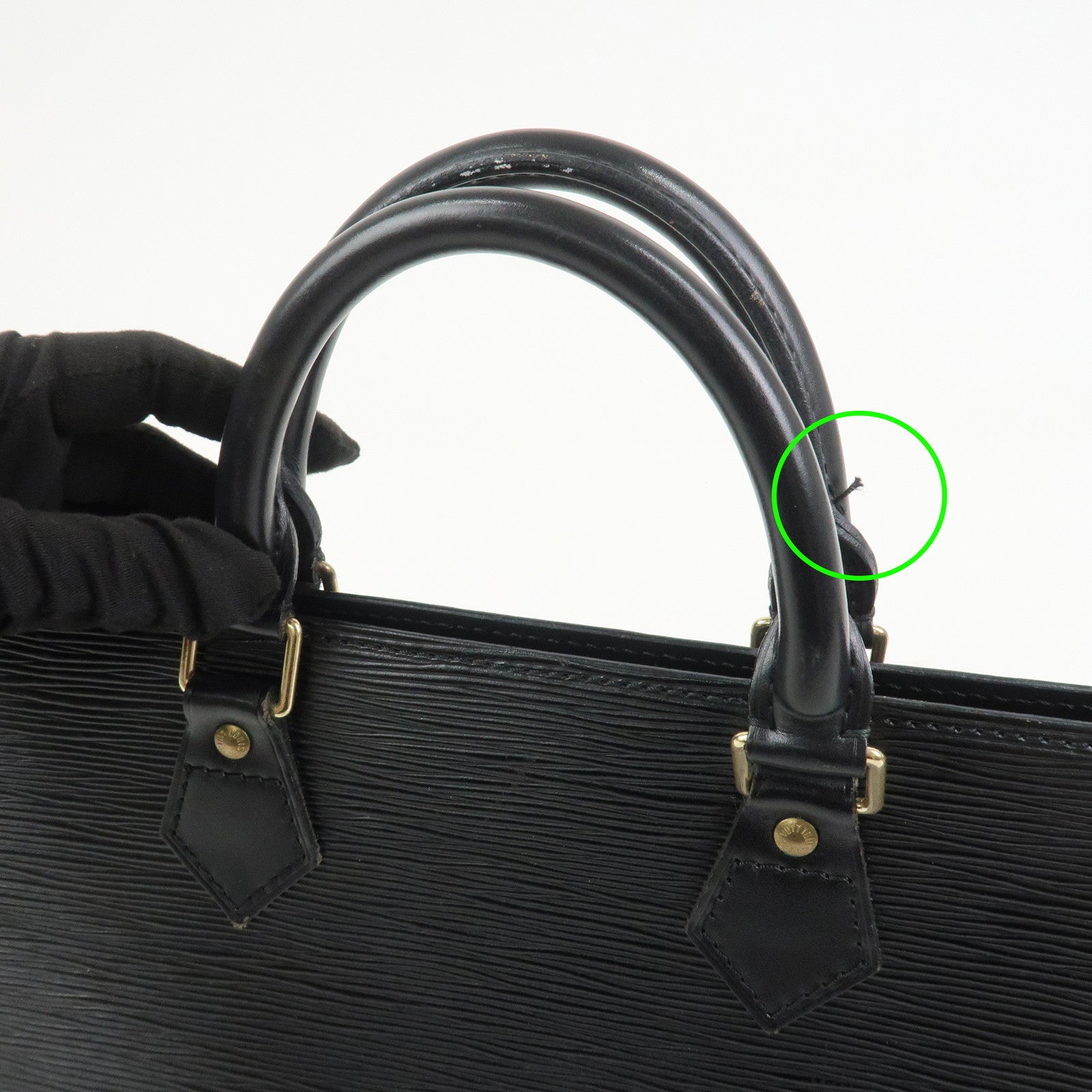 Louis Vuitton Epi Leather Sac Triangle Hand Bag Noir Black M52092