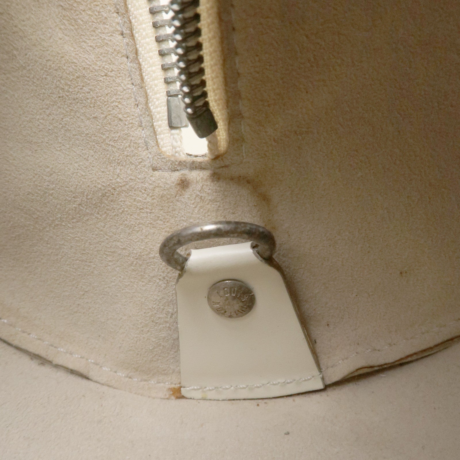 Louis Vuitton Epi Leather Soufflot Shoulder Bag Hand Bag Ivory White Used