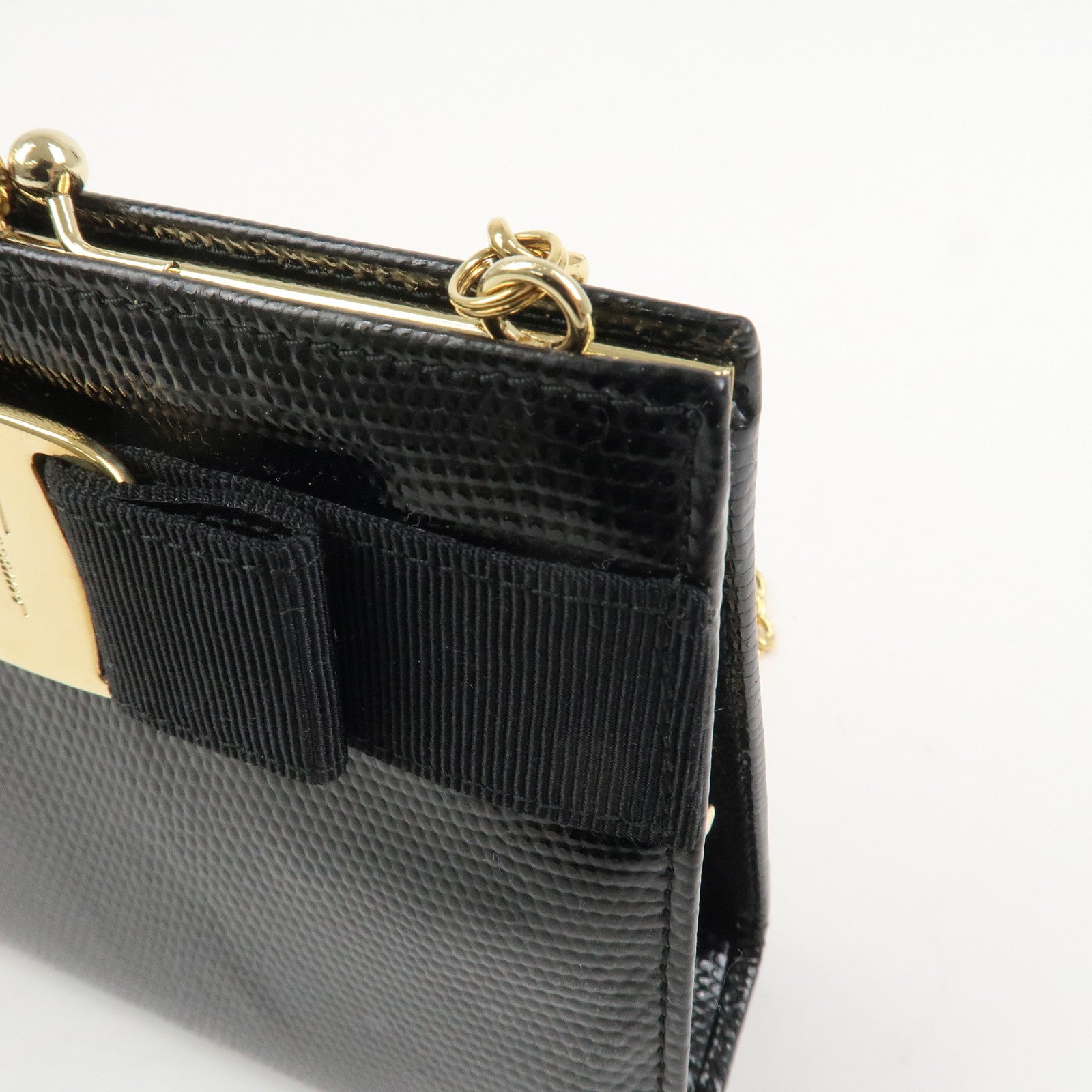 Ferragamo Vara Ribbon Embossed Leather Chain Shoulder Bag Black