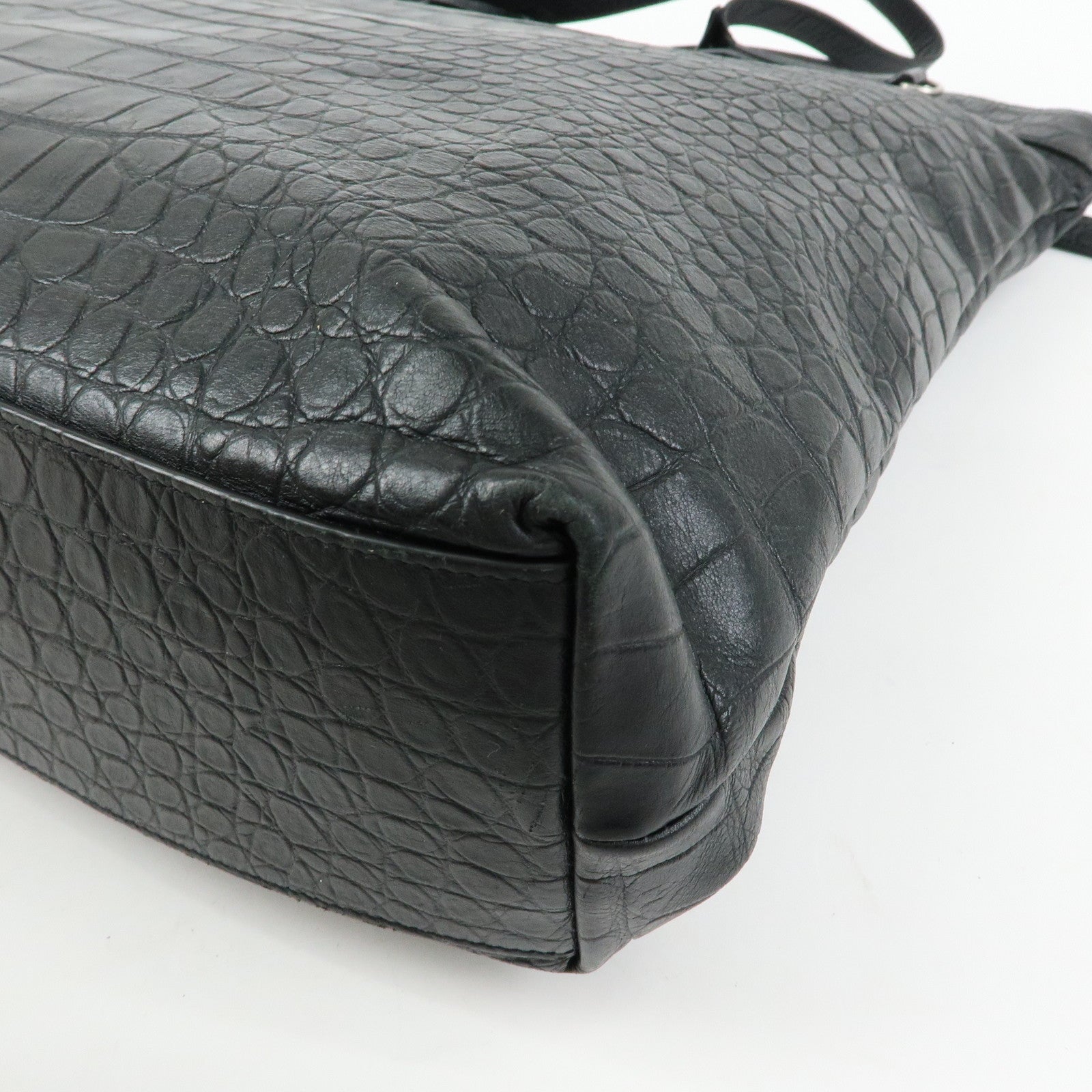 SAINT LAURENT PARIS Embossed Leather 2Way Shoulder Bag Black 504873