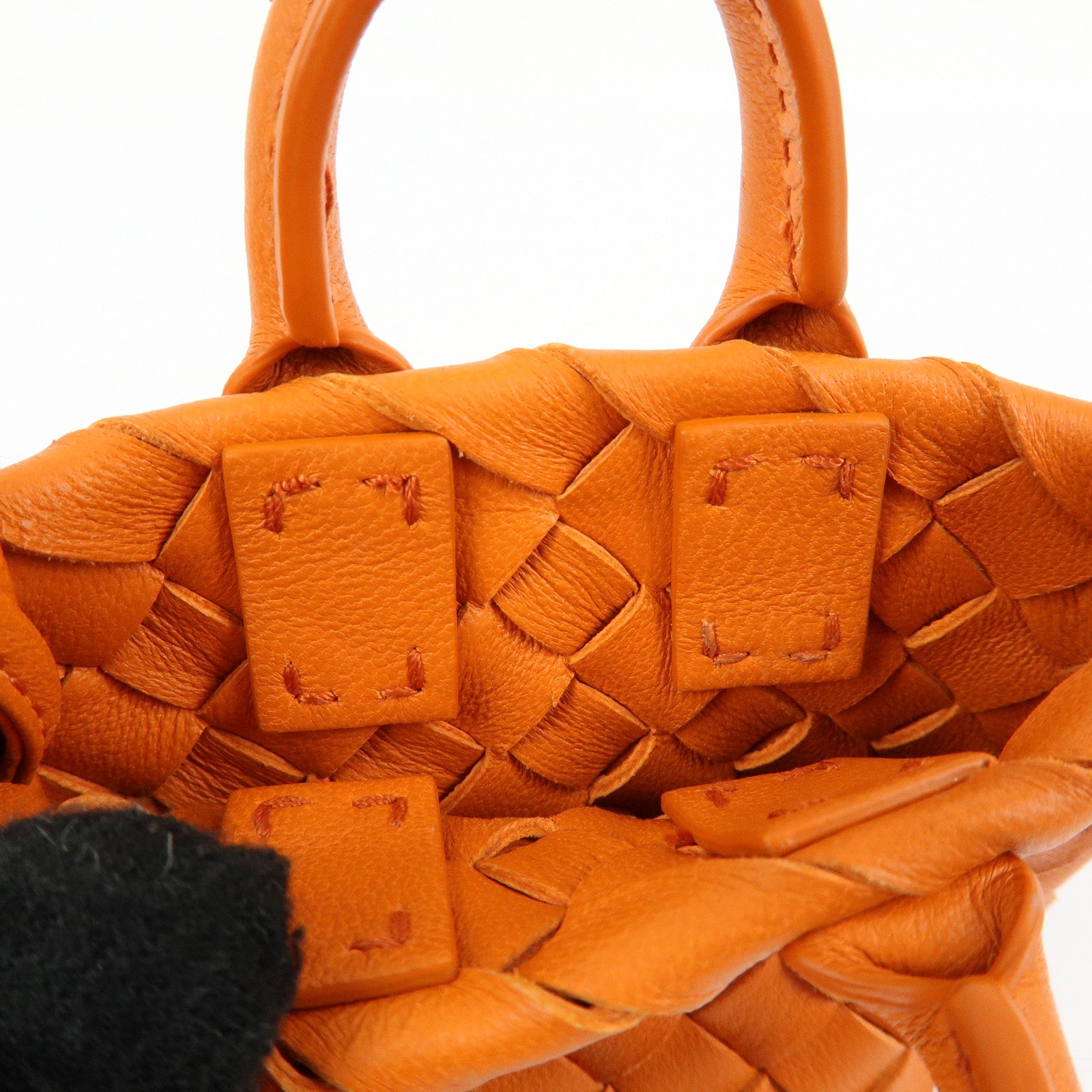 BOTTEGA VENETA Intrecciato Leather Bag Charm Orange 577778