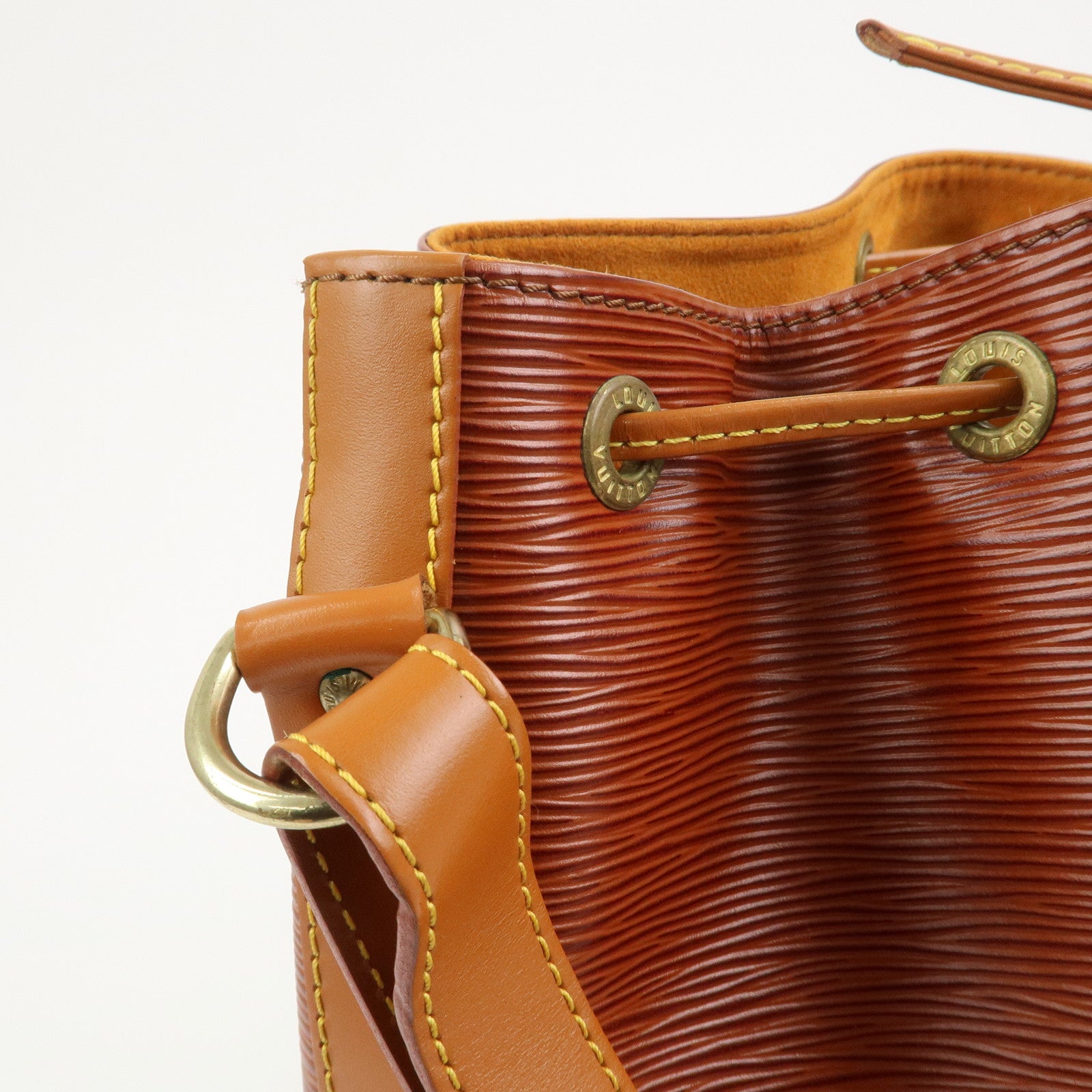 Louis Vuitton Epi Noe Leather Shoulder Bag Kenya Brown M44003