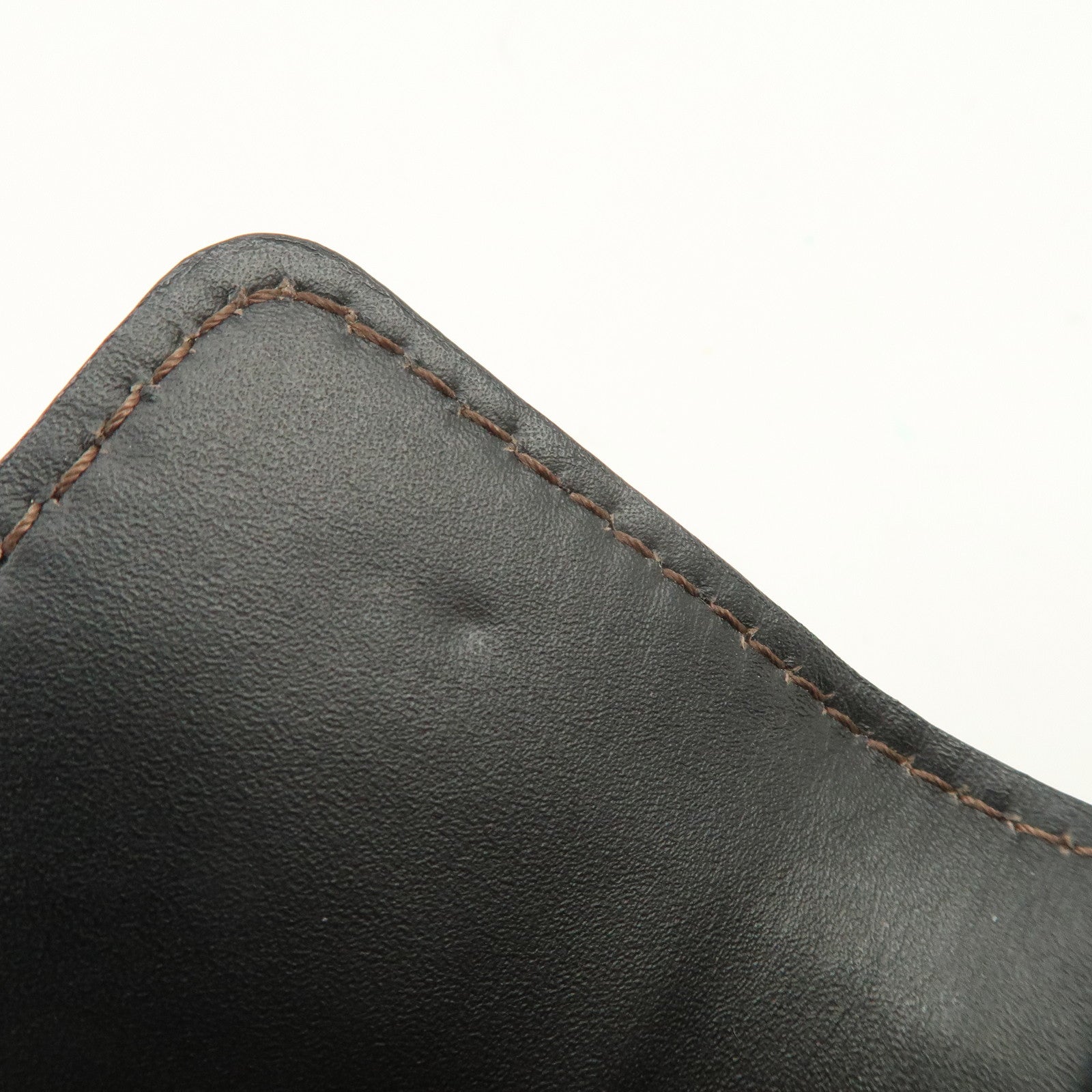 Louis Vuitton Utah Leather Multicles 6 Key Case Cafe M95539