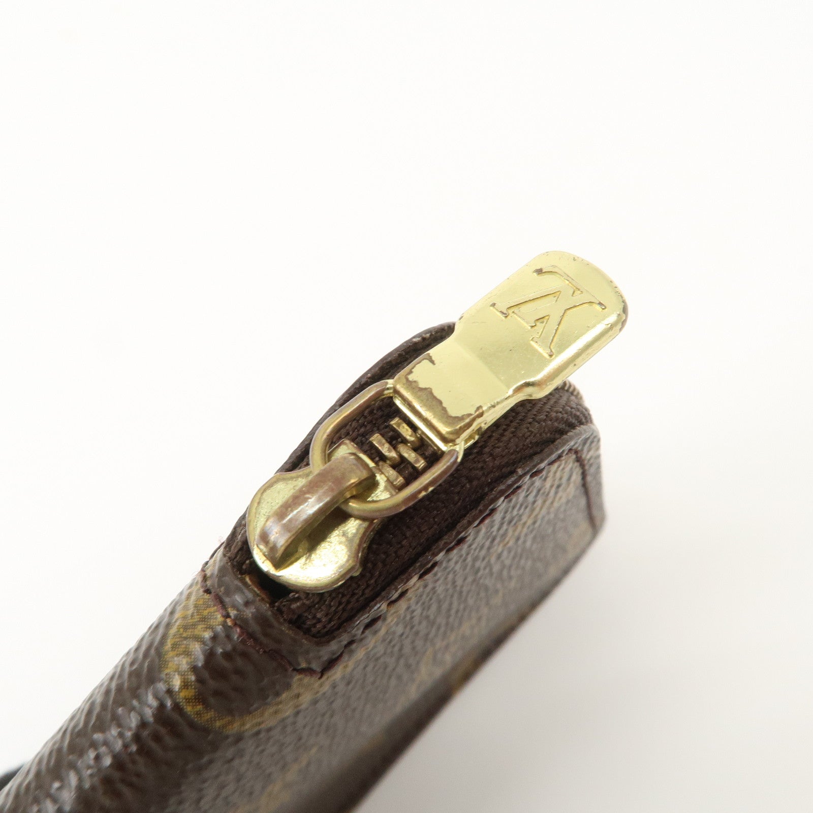 Louis Vuitton Monogram Pochette Cles 6 Key Case Key Holder M62610