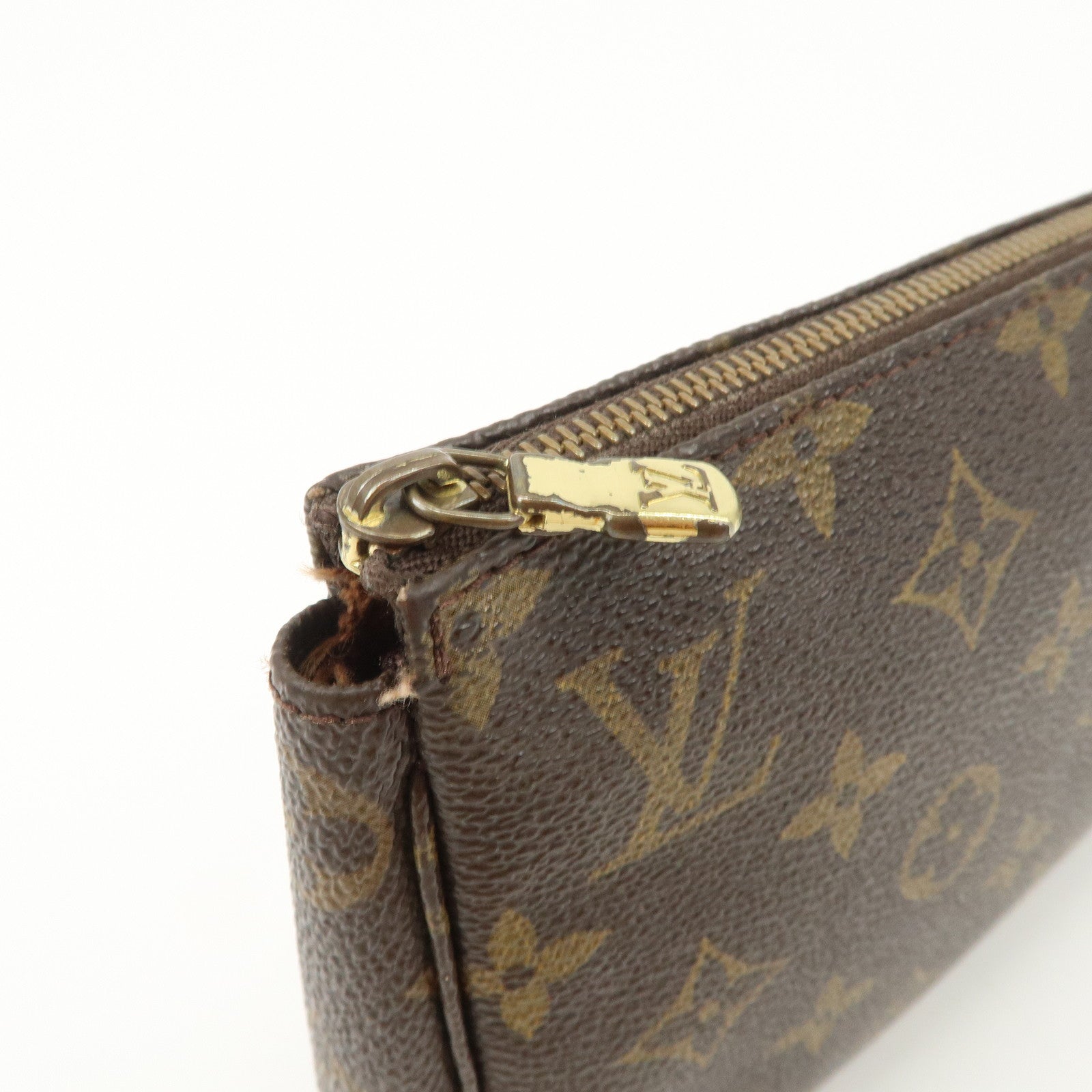 Louis Vuitton Monogram Pochette Accessoires Hand Bag Brown M51980