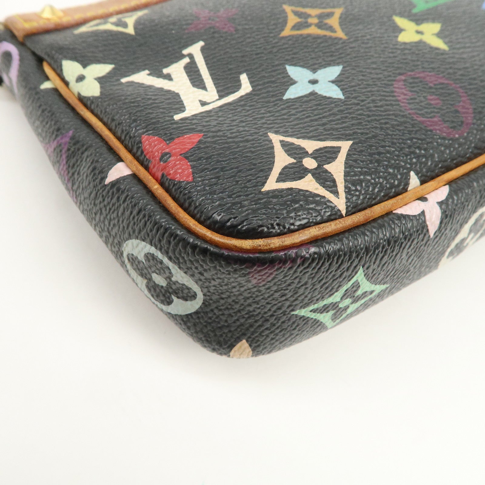 Louis Vuitton Monogram Multicolor Pochette Accessoires Noir M92648