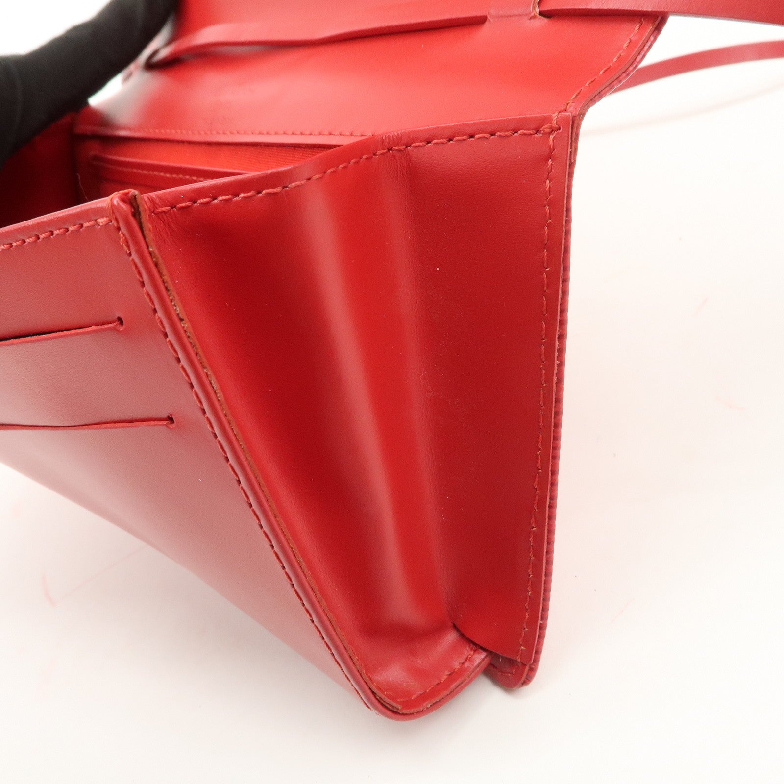 Louis Vuitton Epi leather Honfleur Cuir Hand Bag Red M5273E