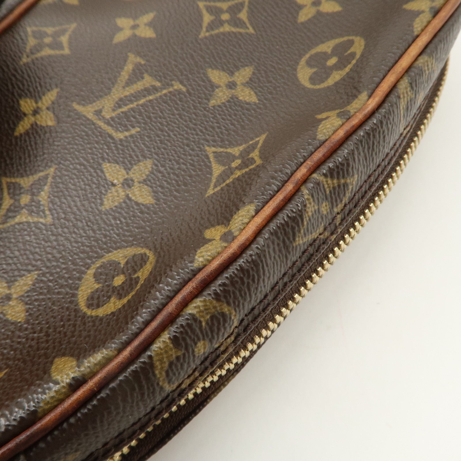 Louis Vuitton Monogram Pochette Gange Cross Body Bag M51870 Used