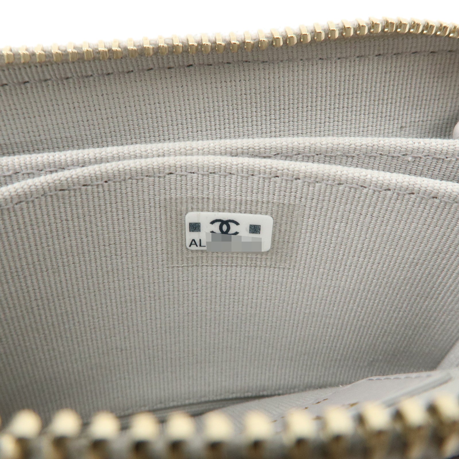 CHANEL COCO Mark Matelasse Classic Round Zippy Coin Purse AP0216