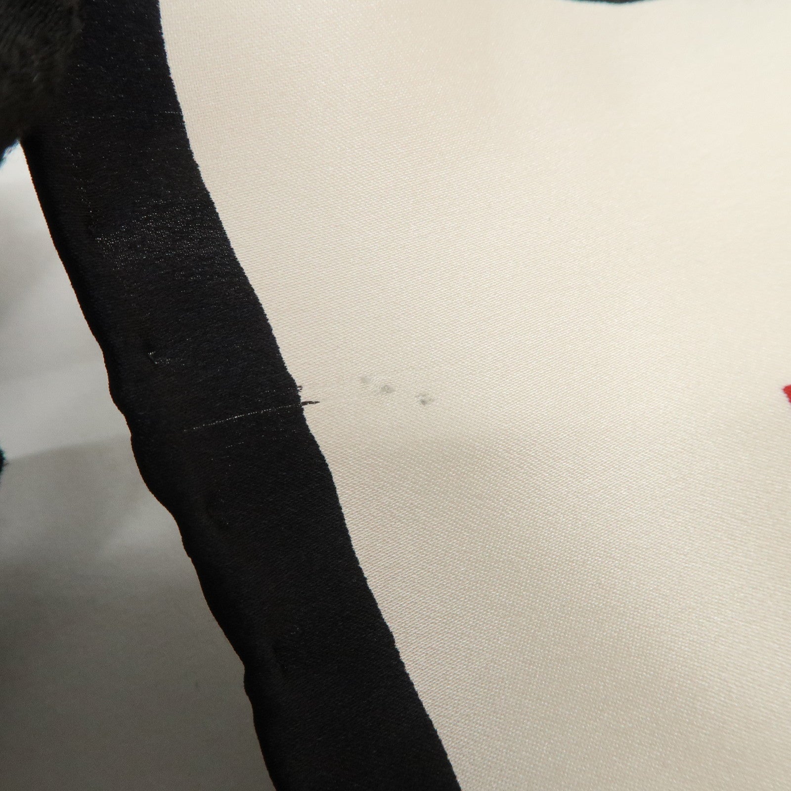 CHANEL Silk 100% 86×86 Scarf Shawl Ivory Red Black