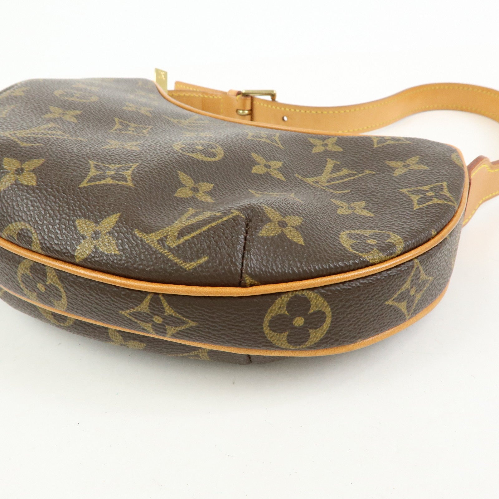 Louis Vuitton Monogram Pochette Croissant Shoulder Hand Bag M51510