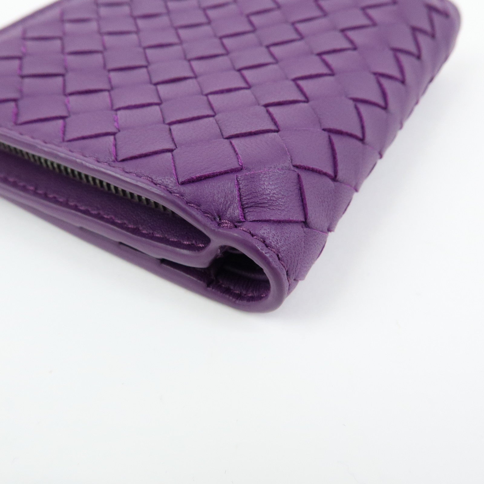 BOTTEGA VENETA Intrecciato Leather Bi-fold Comact Wallet Purple