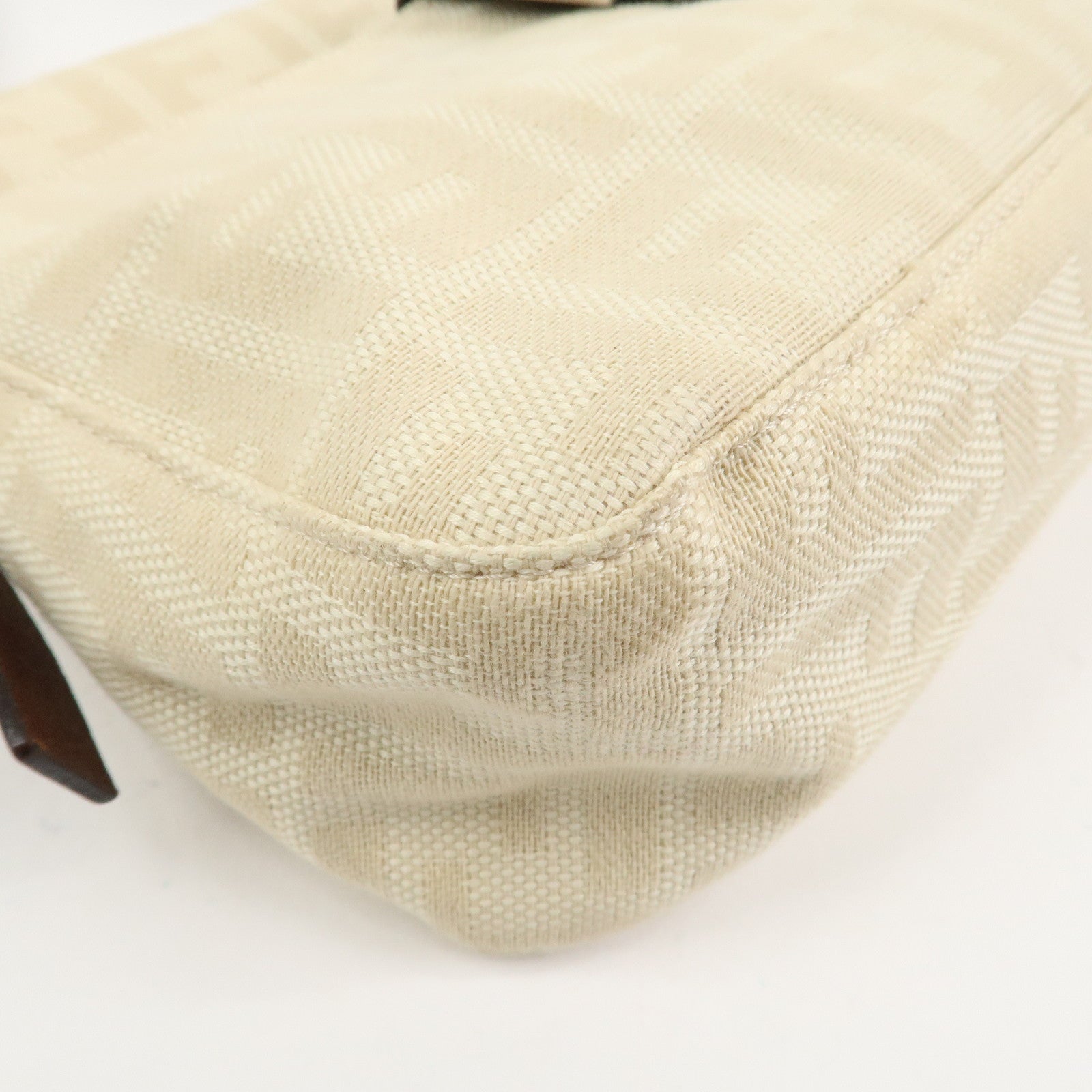 FENDI Zucca Canvas Leather Shoulder Bag Ivory Brown 26566