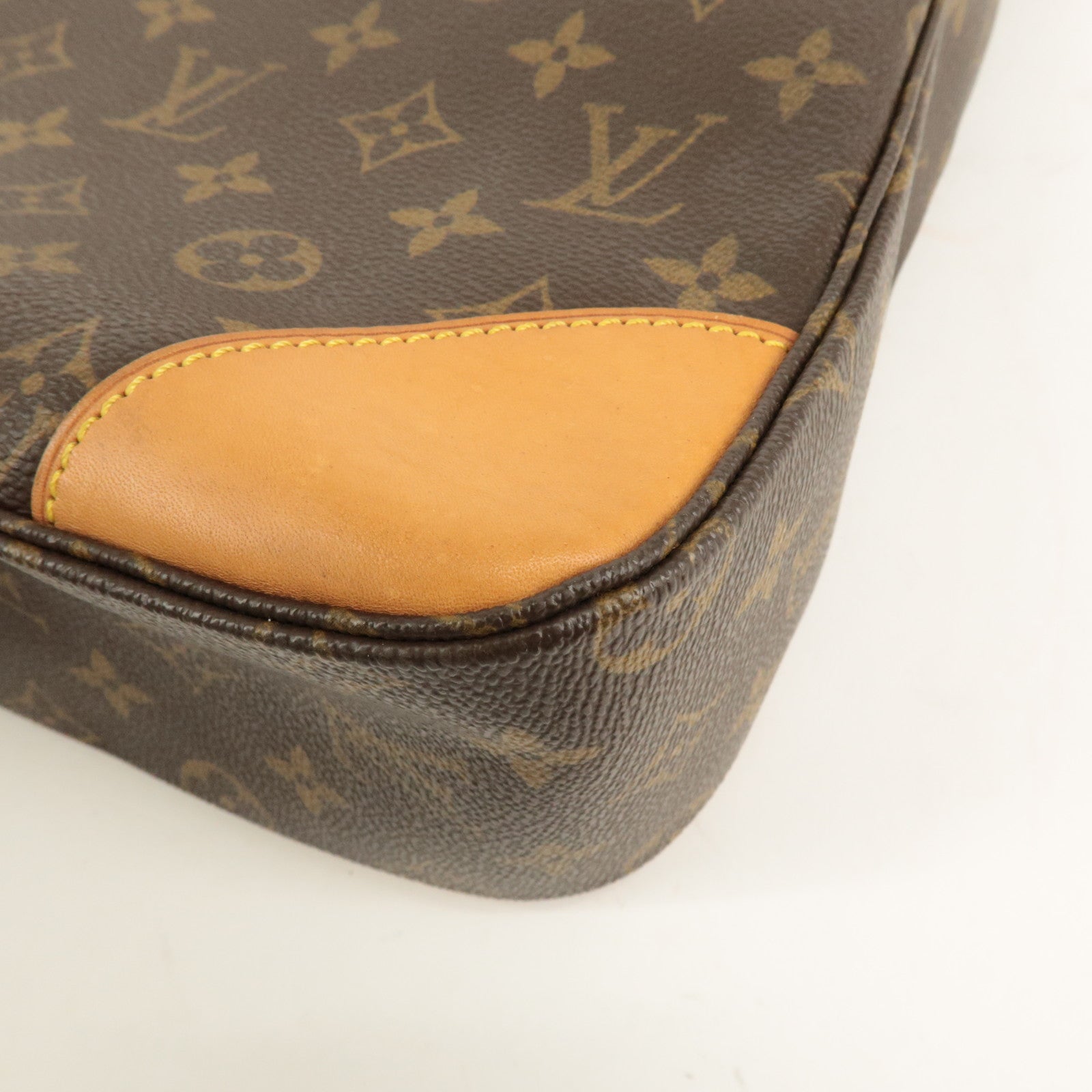 Louis Vuitton Monogram Boulogne 30 Shoulder Bag M51265