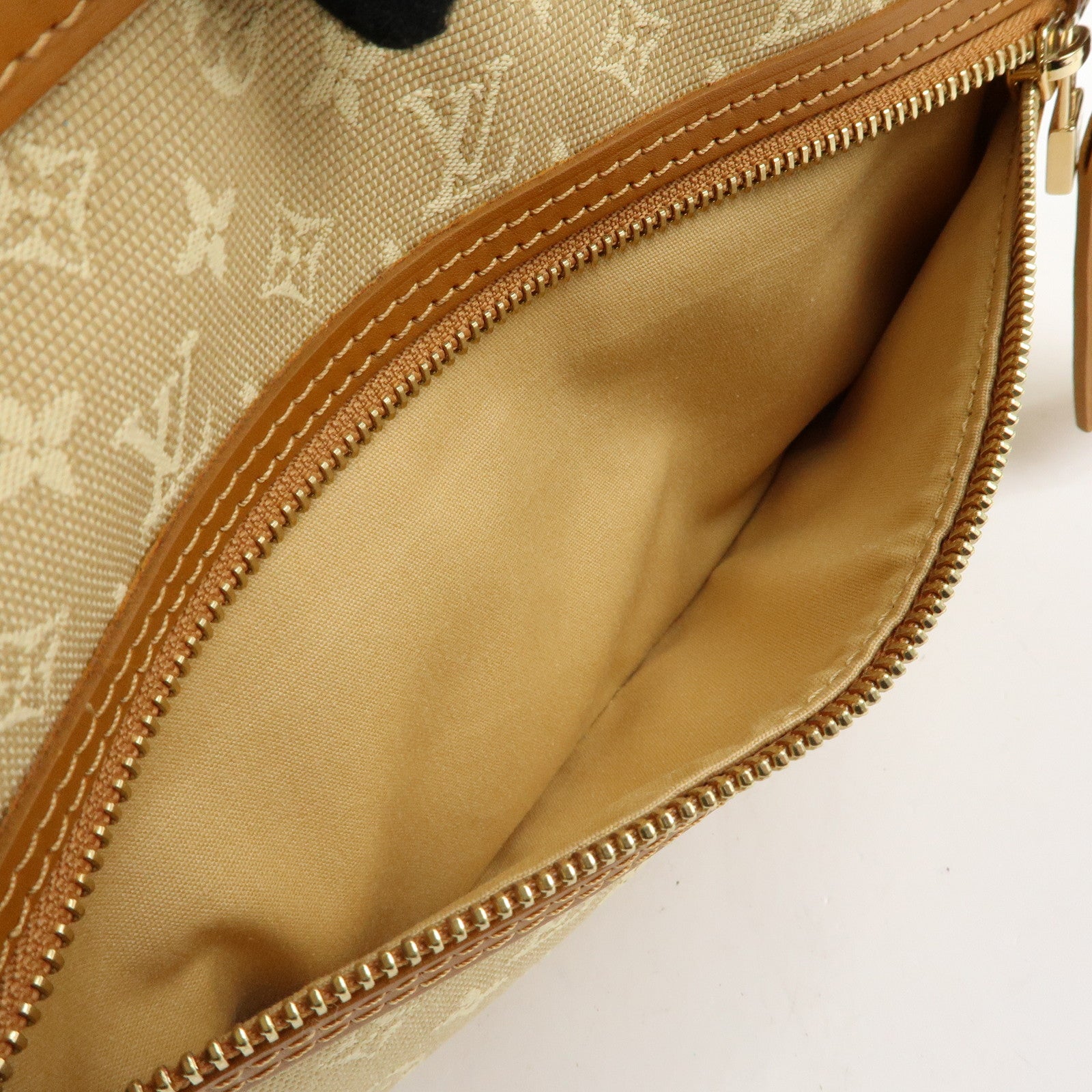 Louis Vuitton Monogram Mini Lucille PM Hand Bag Beige M92684