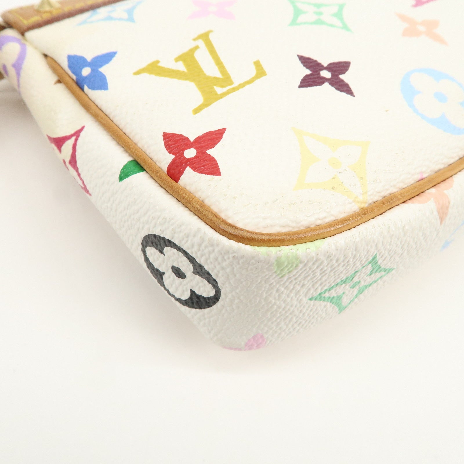 Louis Vuitton Monogram Multicolor Pochette Accessoires Blanc M92649