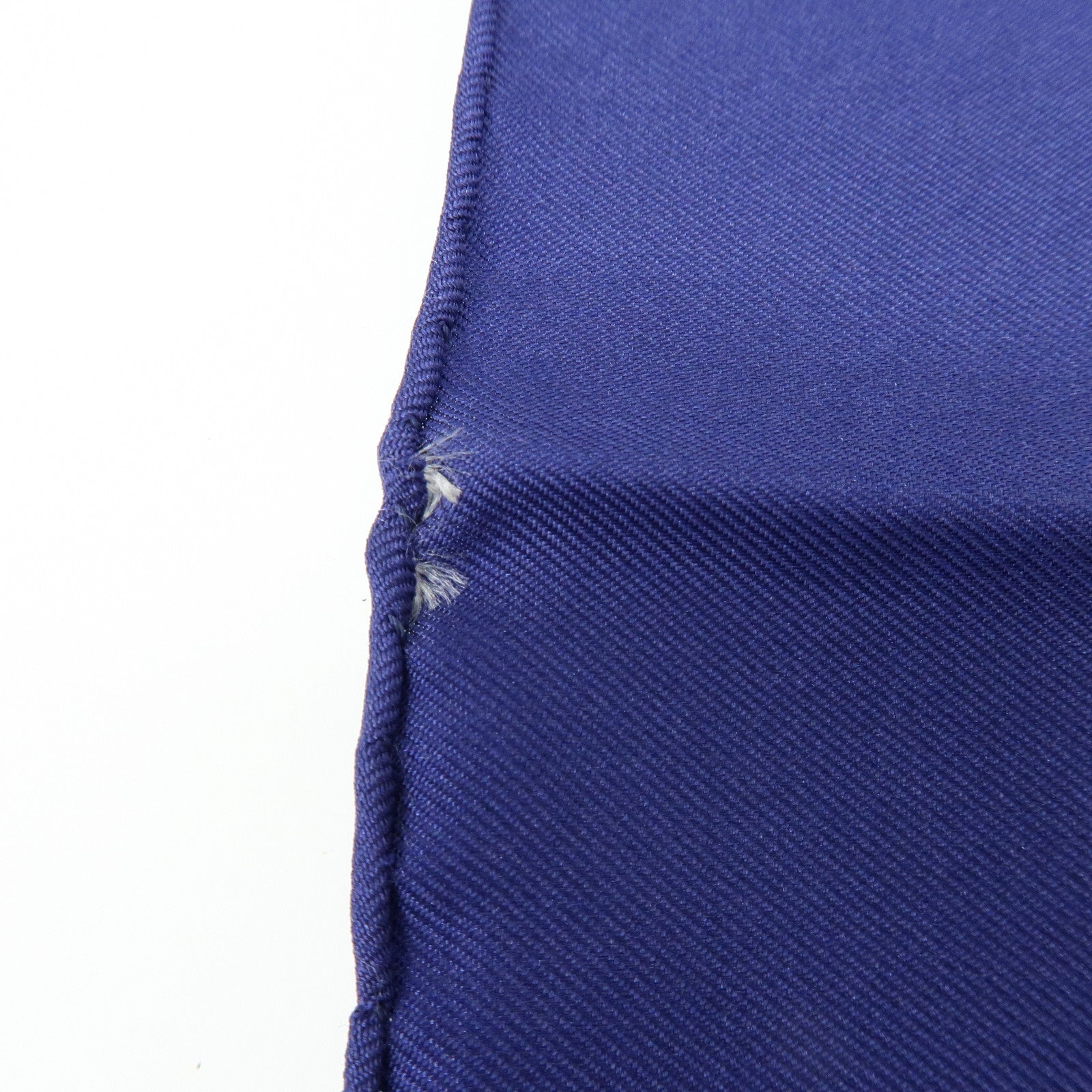 HERMES Carre 90 Silk 100% Scarf Petite Main Navy Multicolor