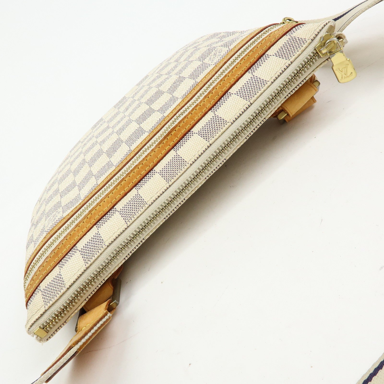 Louis Vuitton Damier Azur Pochette Bosphore Shoulder Bag N51112