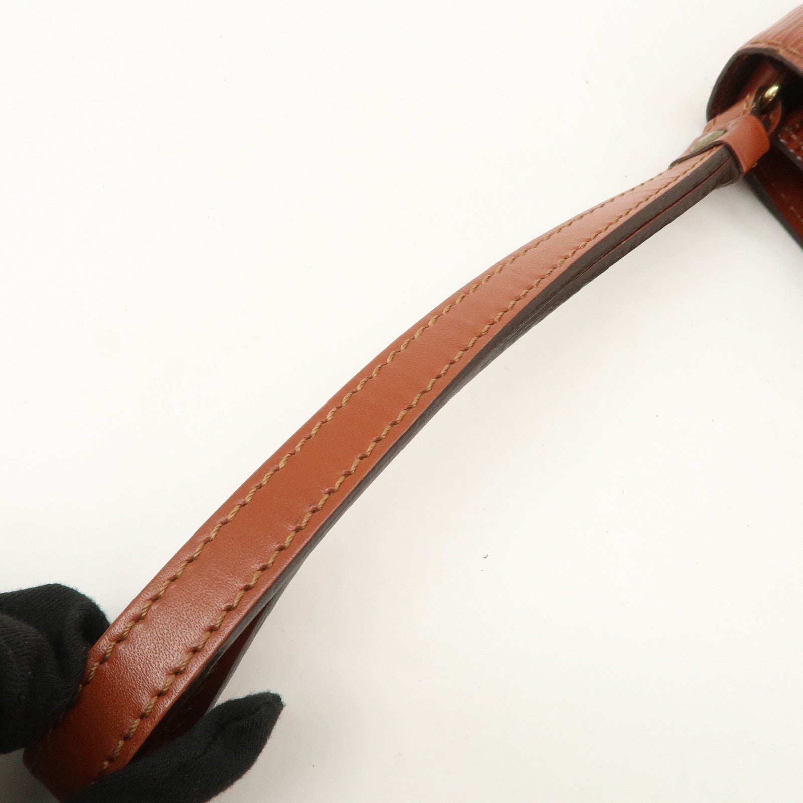 Louis Vuitton Epi Sellier Dragonne Clutch Bag Kenya Brown M52618