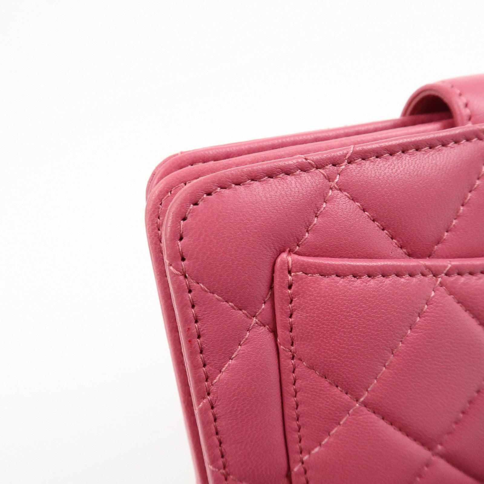 CHANEL Matelasse Lamb Skin Bi-fold Wallet Purse Pink