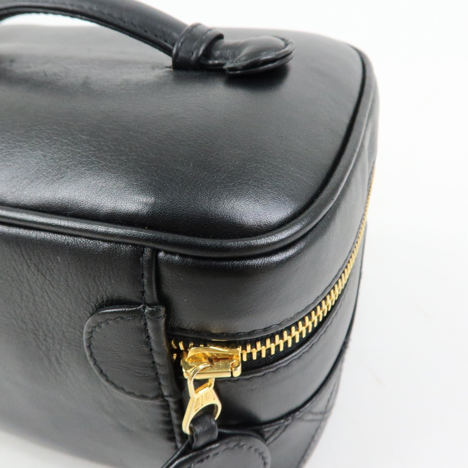 CHANEL Bicolore Lamb Skin Vanity Bag Cosmetic Pouch Black A01618