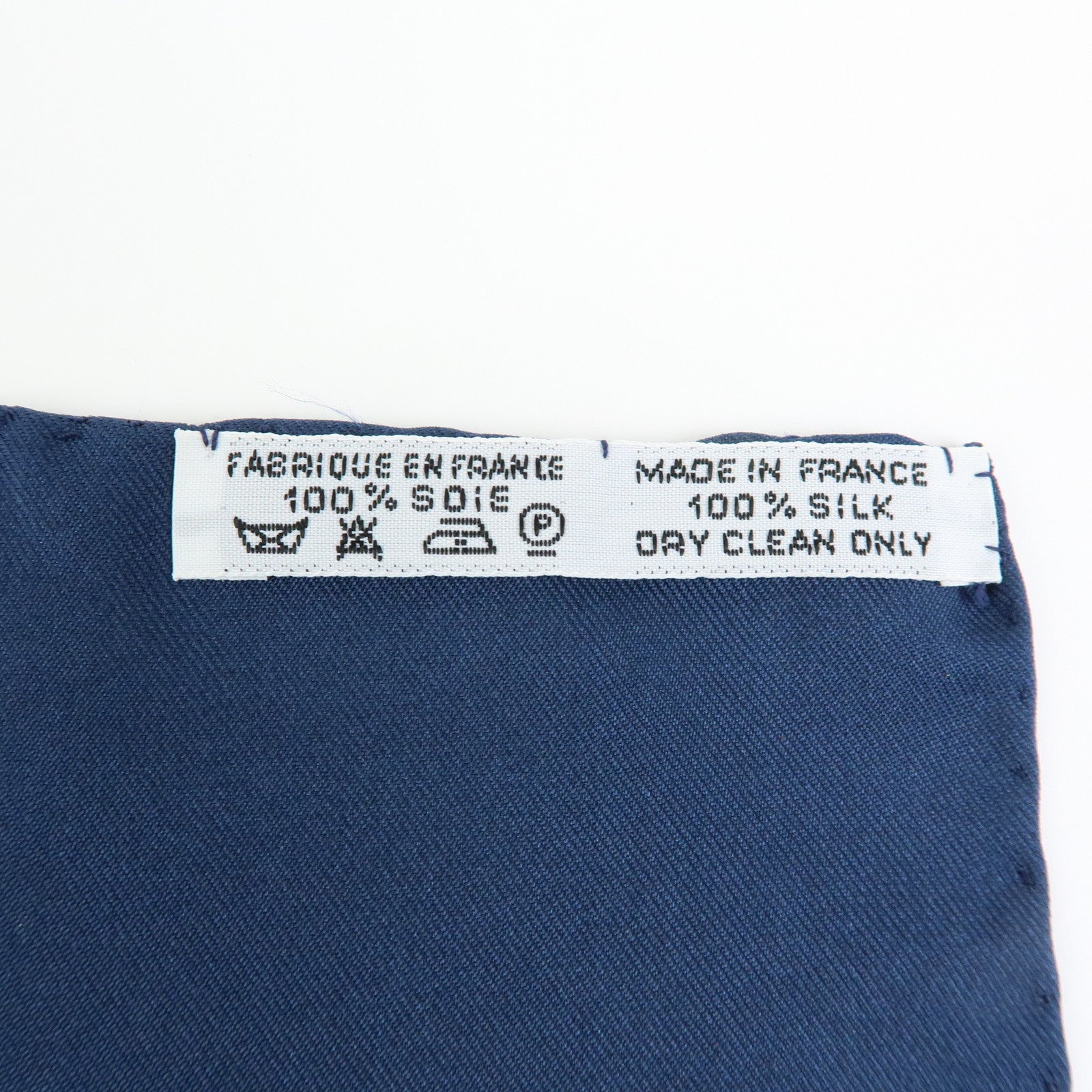 HERMES Carre 90 Silk 100% Scarf COUVEE D HERMES Egg Print Navy Gold