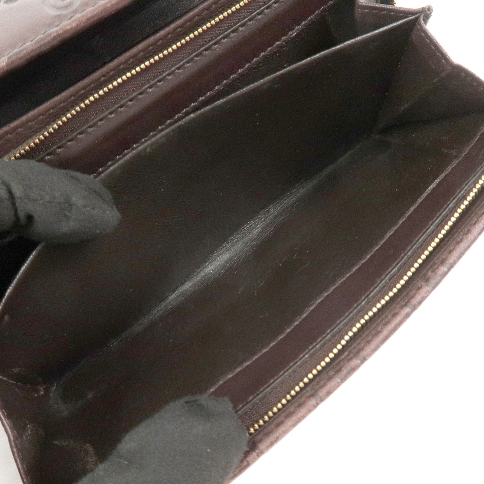 GUCCI Guccissima Leather Chain Strap Long Wallet Hand Bag 269541