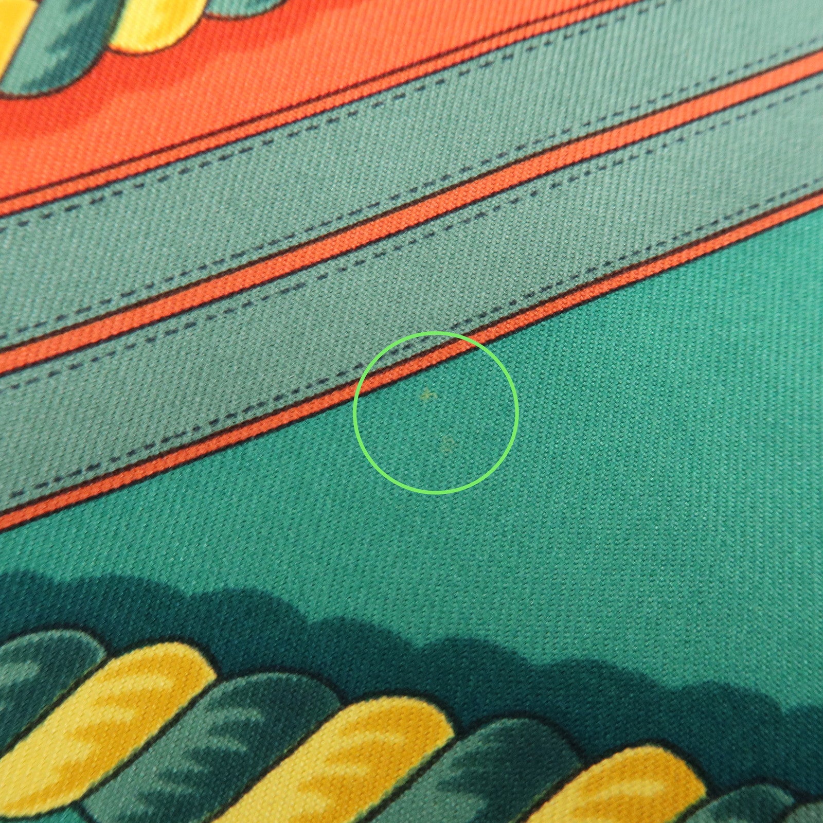 HERMES Carre 90 Silk 100% Scarf GRANDE TENUE Red Green