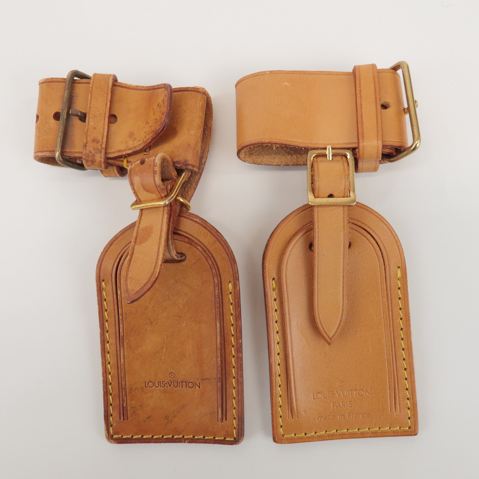 Louis Vuitton Set of 10 Leather Name Tag & Poignet