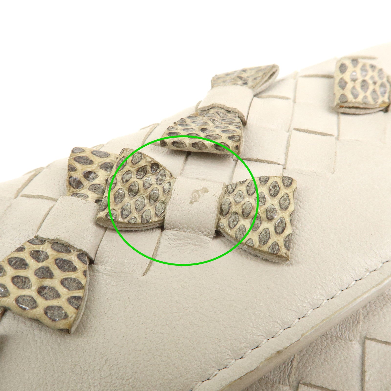 BOTTEGA VENETA Intrecciato Leather Long Wallet Ribbon Ivory Used