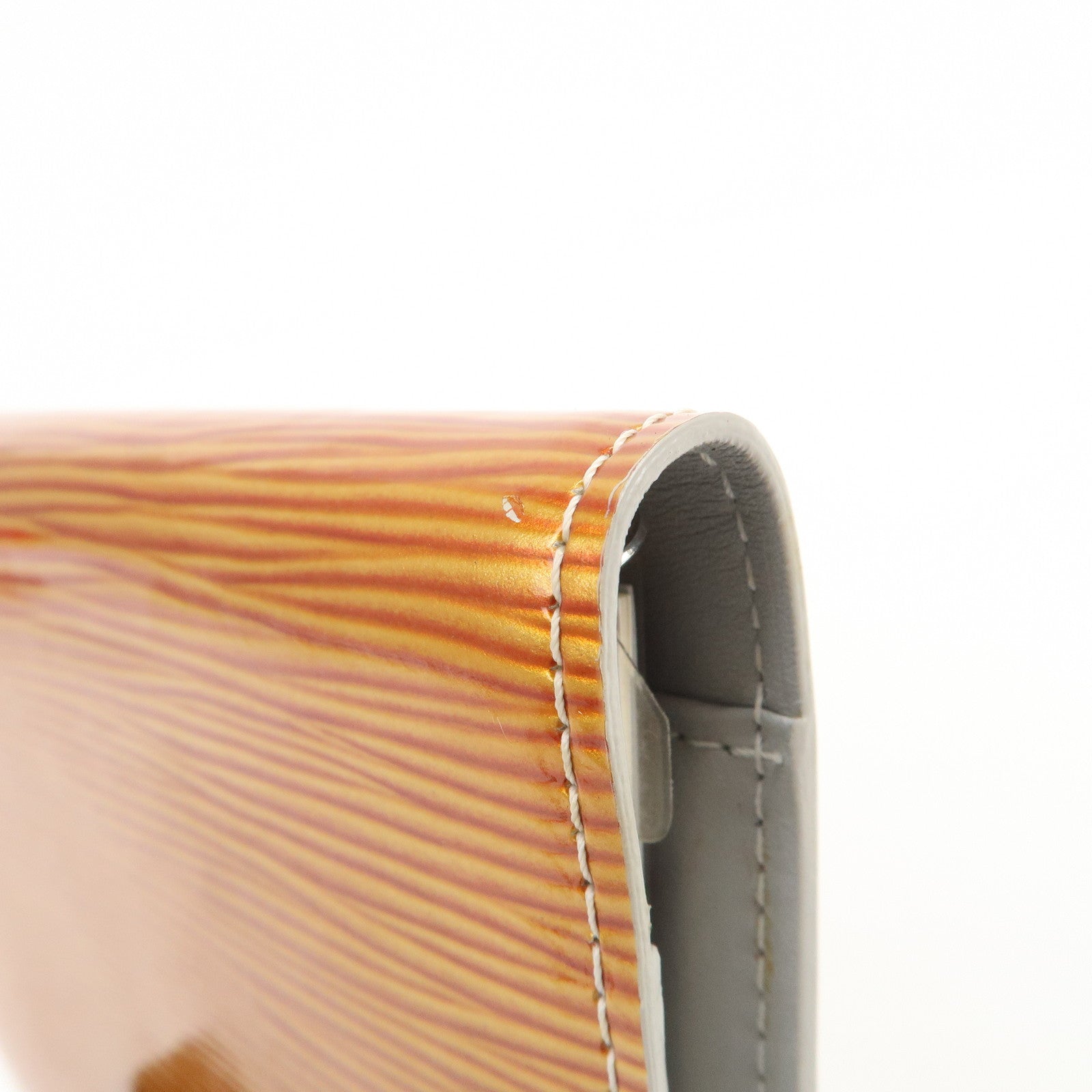 Louis Vuitton Cyber Epi Agenda PM Day Meets Night Planner M99081