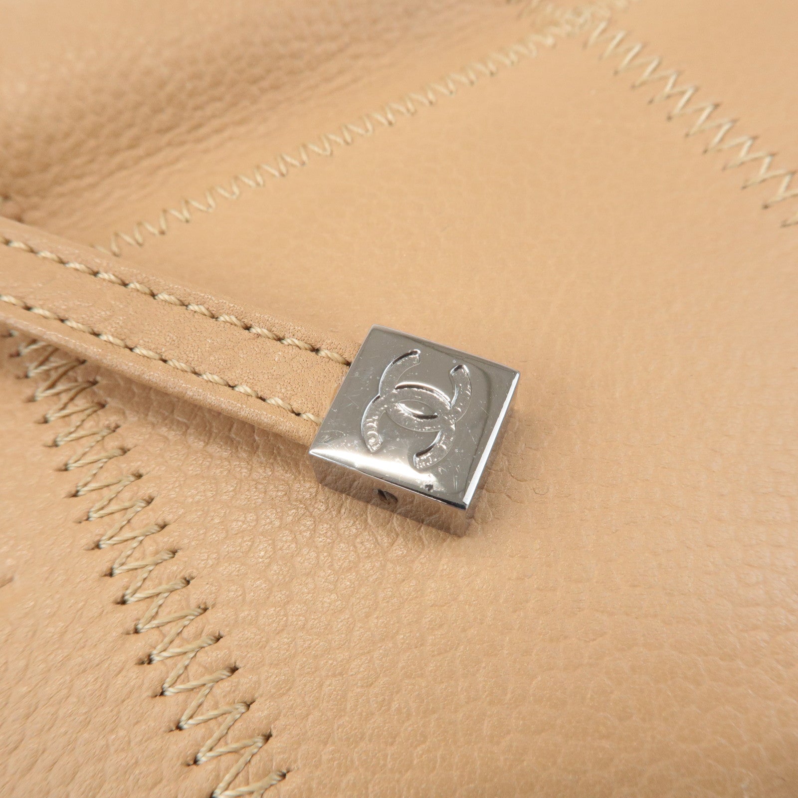 CHANEL Chocolate Bar Wild Stitch Leather Hand Bag Beige Used