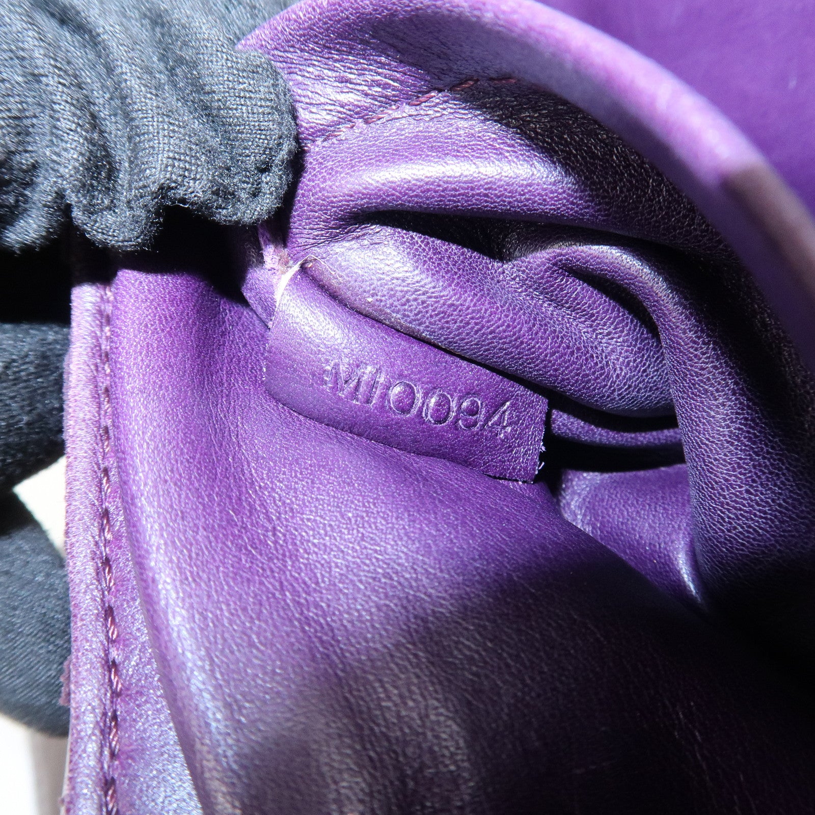 Louis Vuitton Monogram Vleur Velvet Leather Hand Bag Burgundy