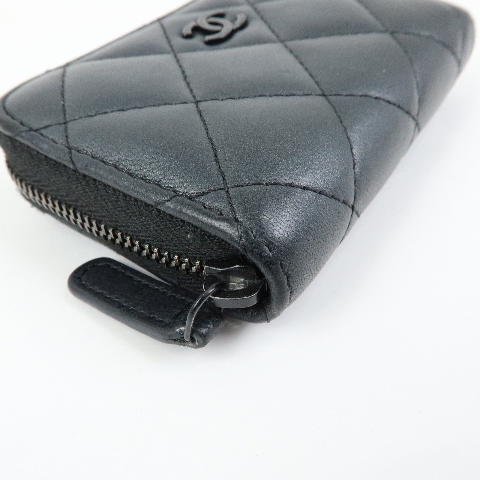 CHANEL COCO Logo Matelasse Lambskin Coin Case Card Case Black