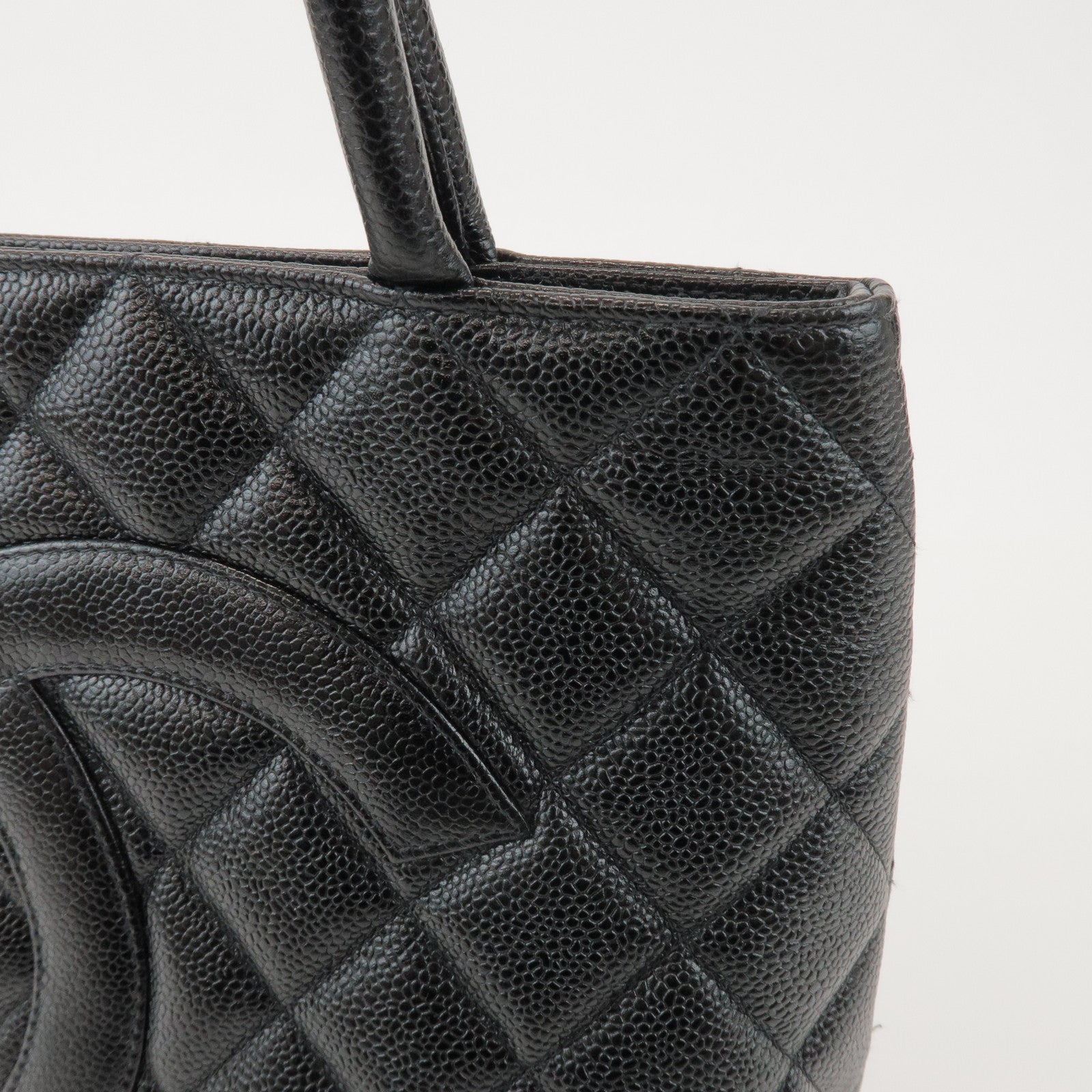 CHANEL Matelasse COCO Mark Caviarskin Medallion Tote Bag A01804