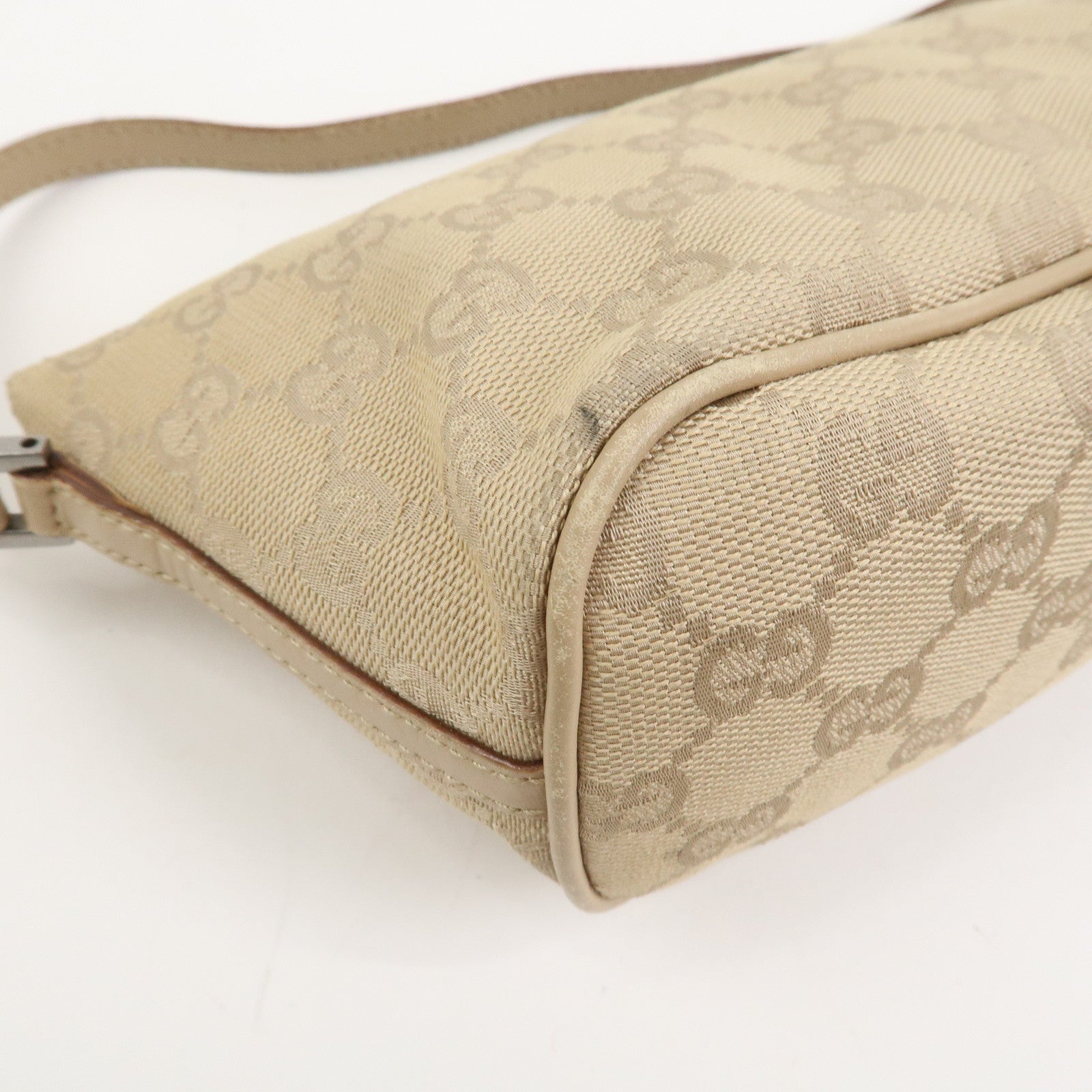 GUCCI Boat Bag GG Canvas Leather Hand Bag Pouch Beige 07198