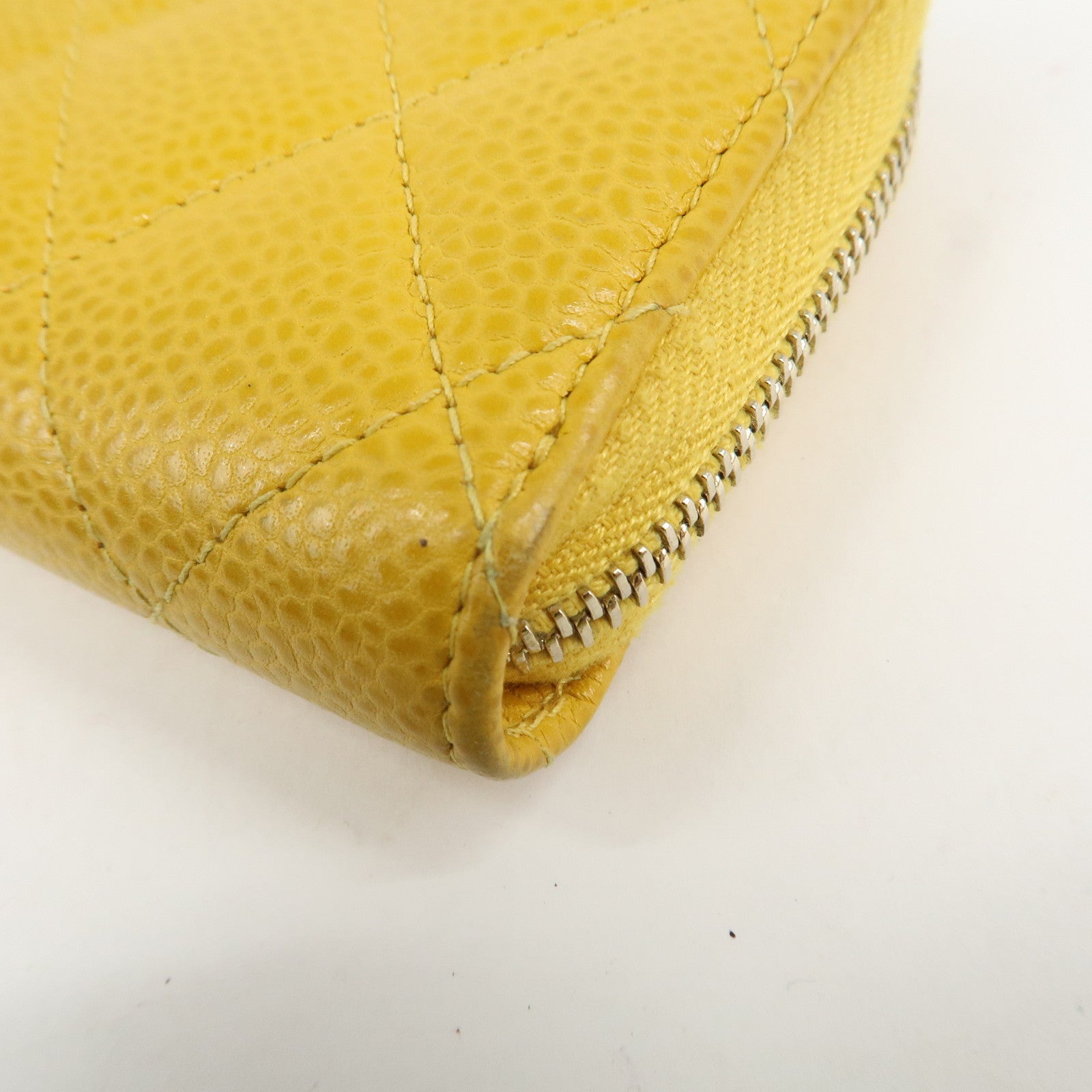 CHANEL Matelasse Caviar Skin Round Zippy Coin Case Yellow A84511 Used