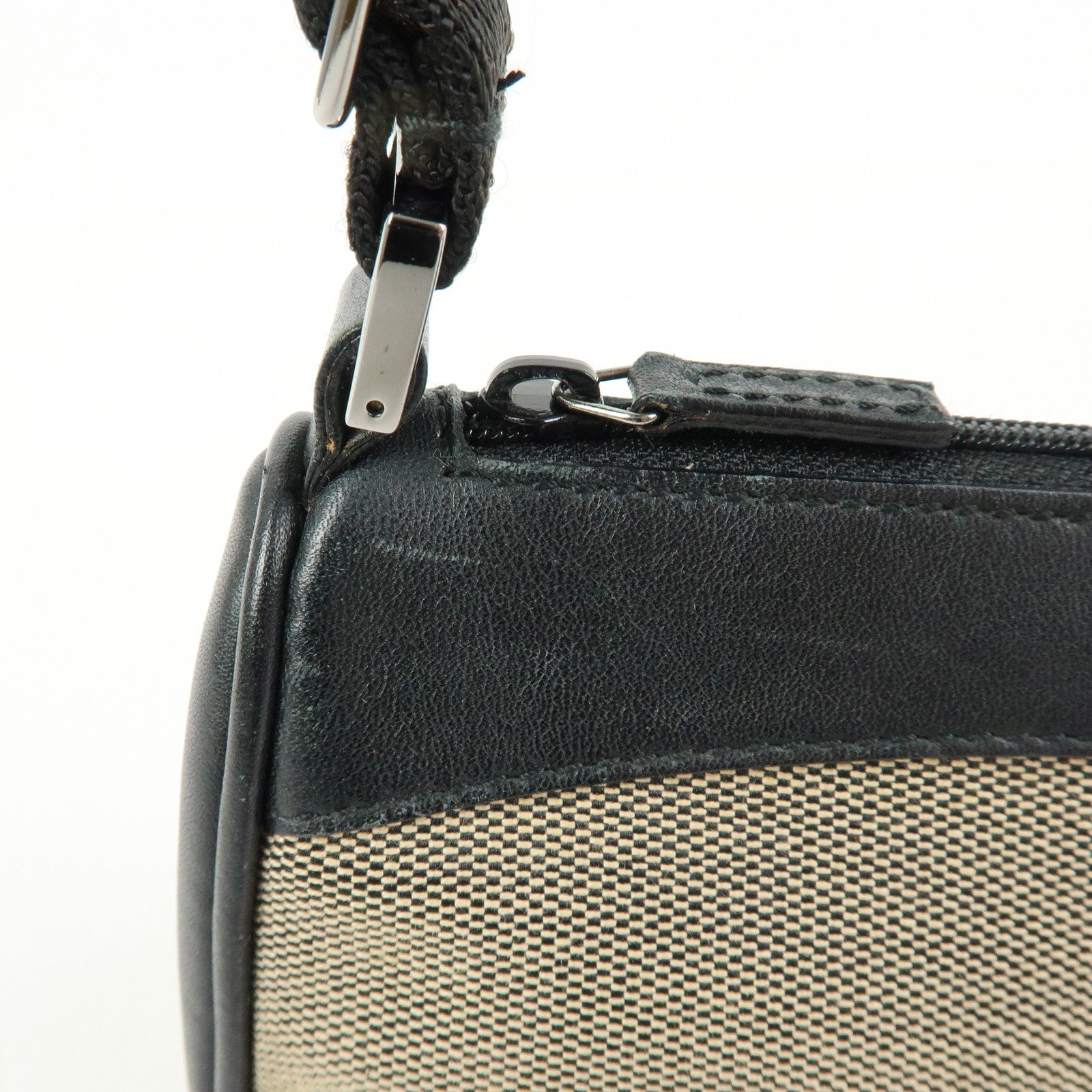 GUCCI Logo Canvas Leather Small Hand Bag Black Beige 92820