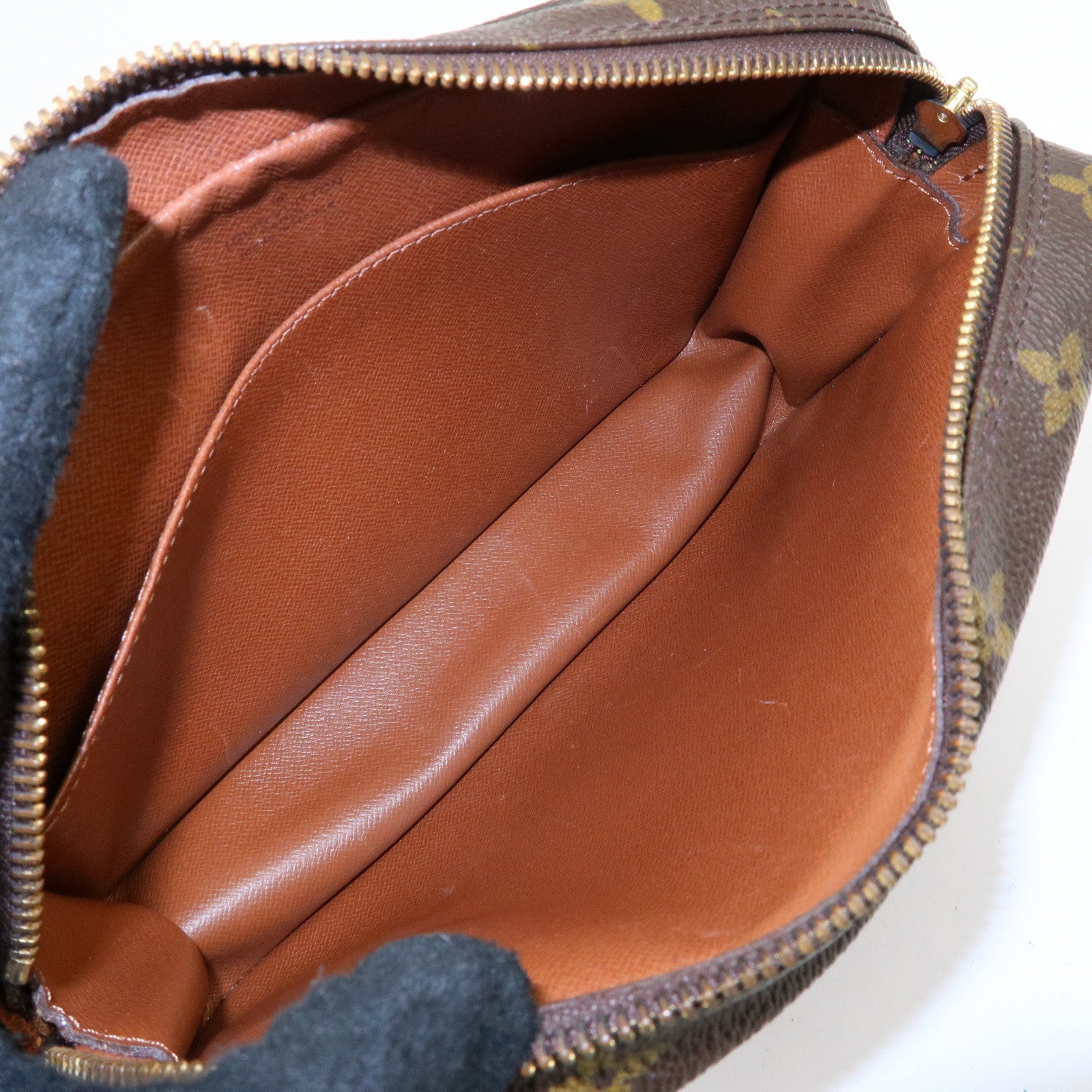 Louis Vuitton Monogram Compiegne 23 Pouch Clutch Bag Brown M51845