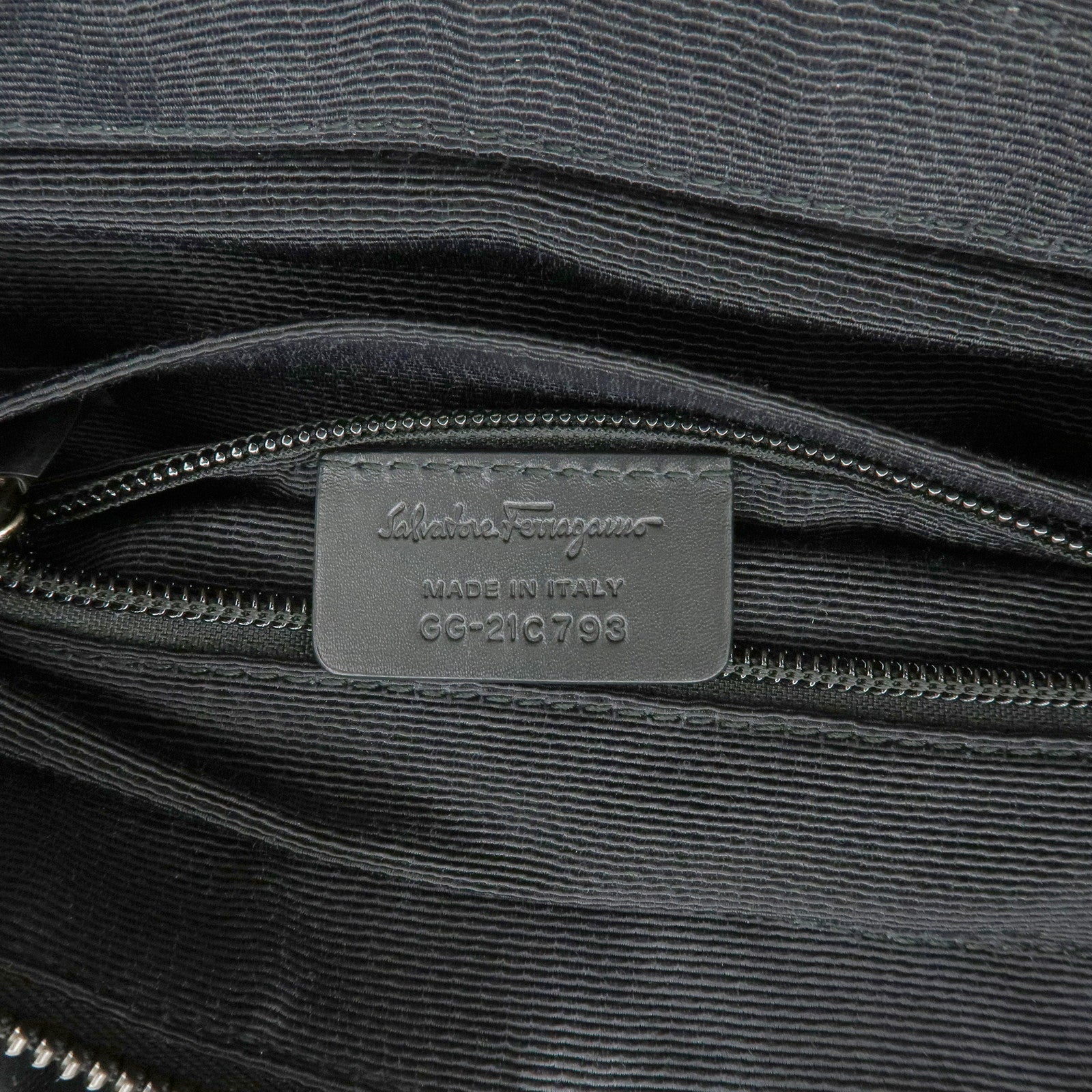 Ferragamo Vara Ribbon Leather 2Way Bag Hand Bag Shoulder Bag Black