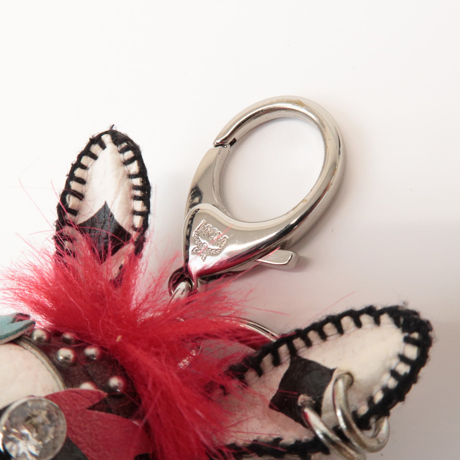 MCM Rabbit Skateboard Leather Metal Key Holder Ivory Black