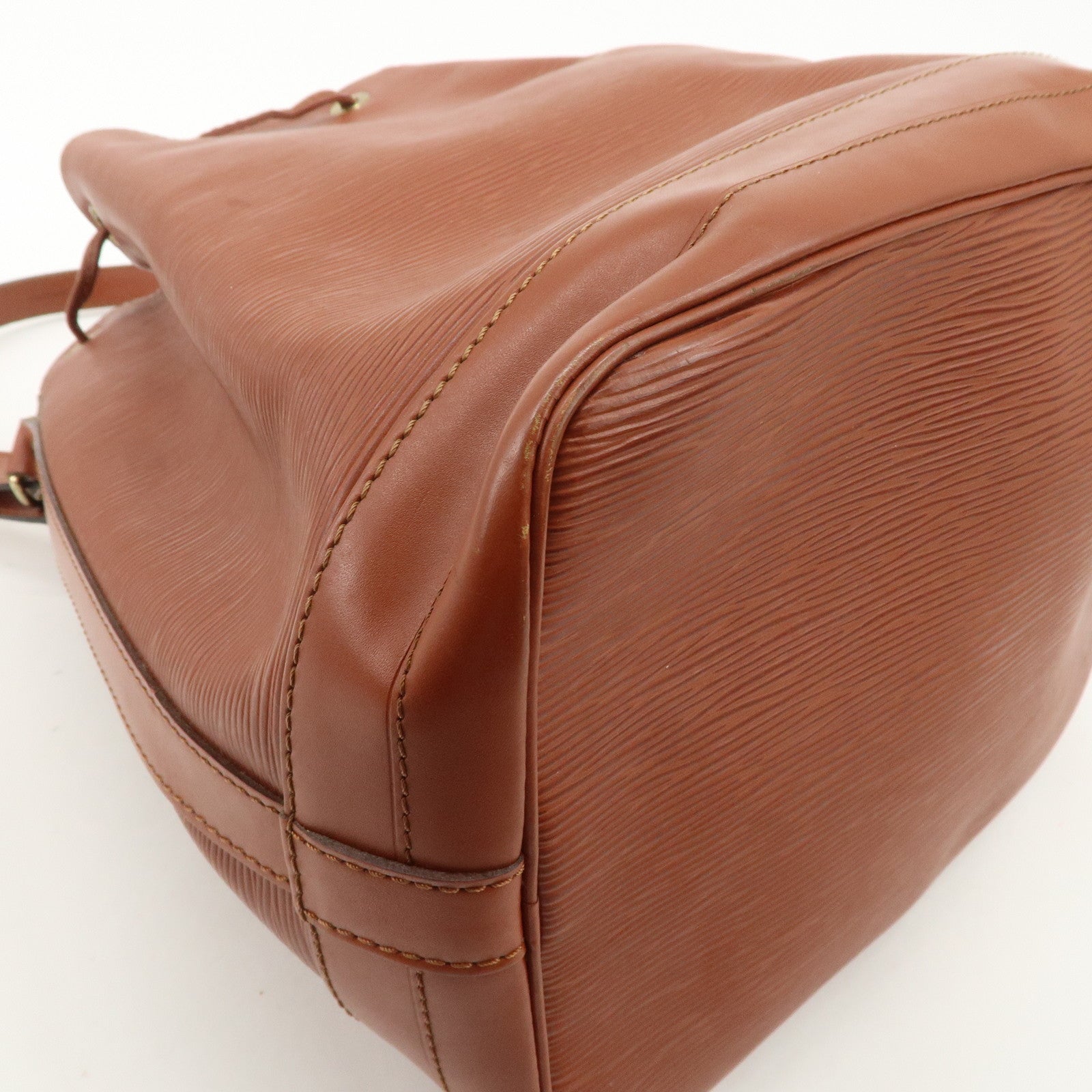 Louis Vuitton Epi Leather Noe Shoulder Bag Kenya Brown M44003