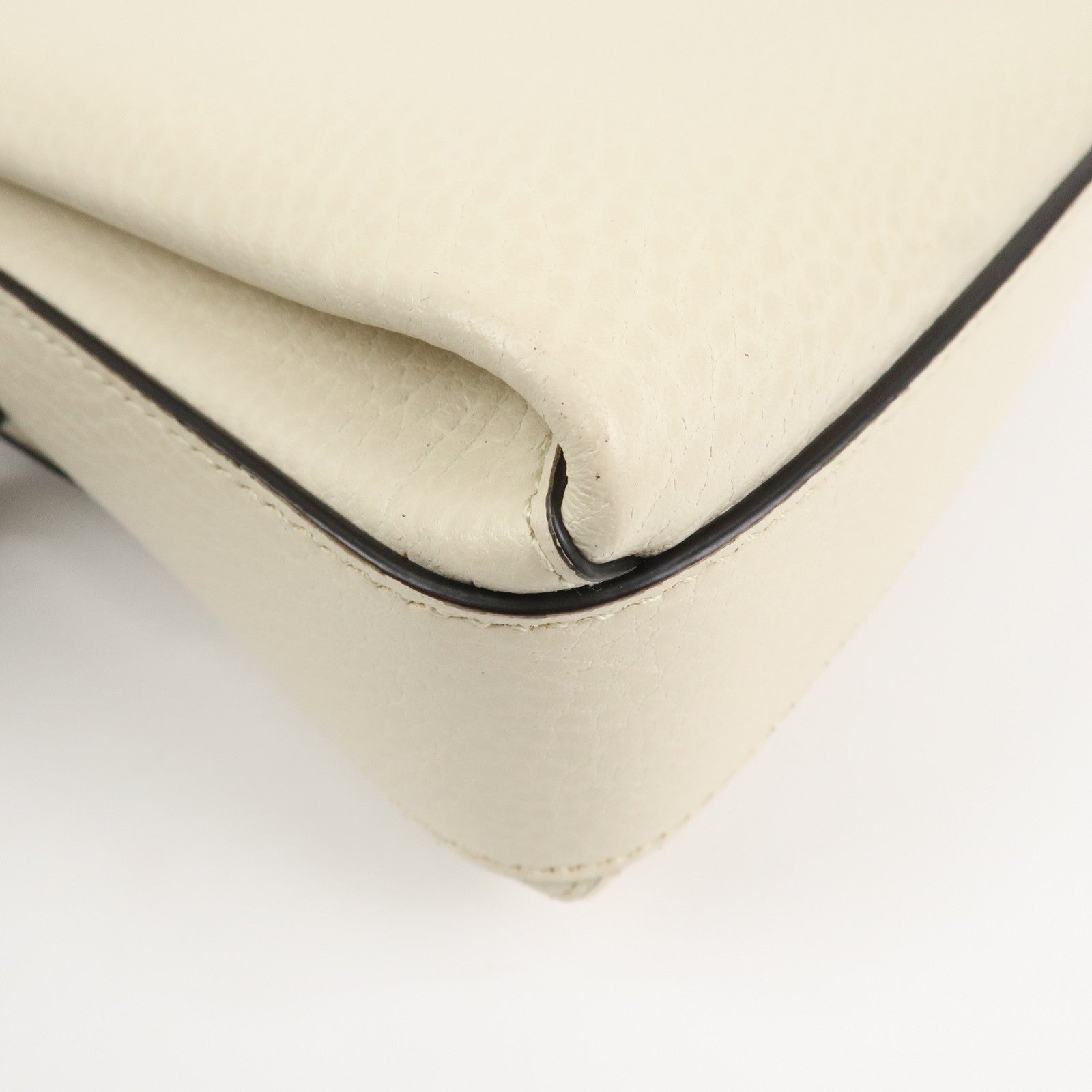 GUCCI Interlocking G Leather Chain Shoulder Bag Ivory Gold 240020 Used