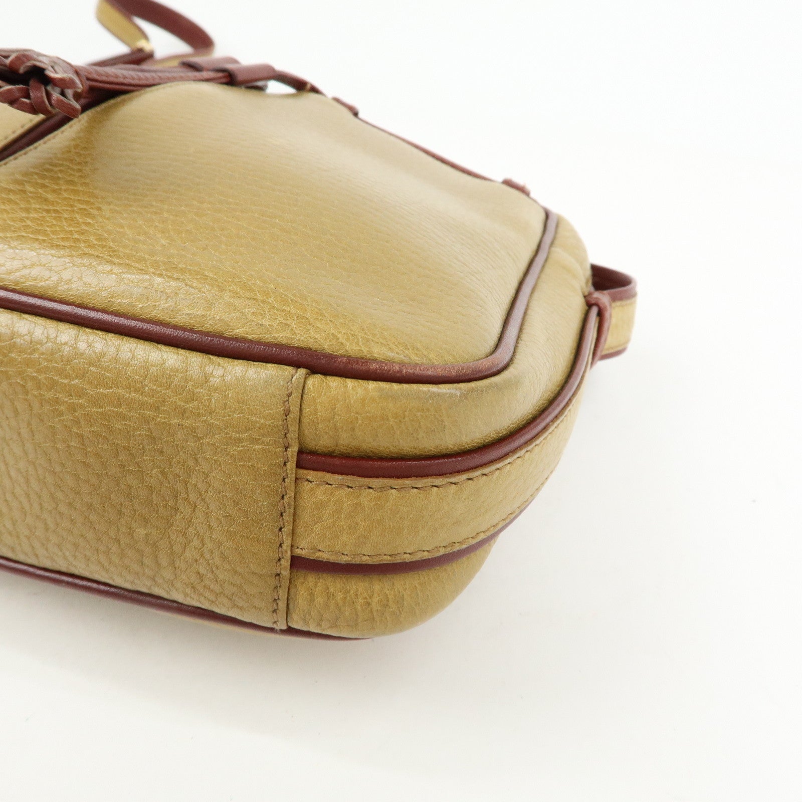Cartier Must de Cartier Leather Shoulder Bag Crossbody Bag Beige